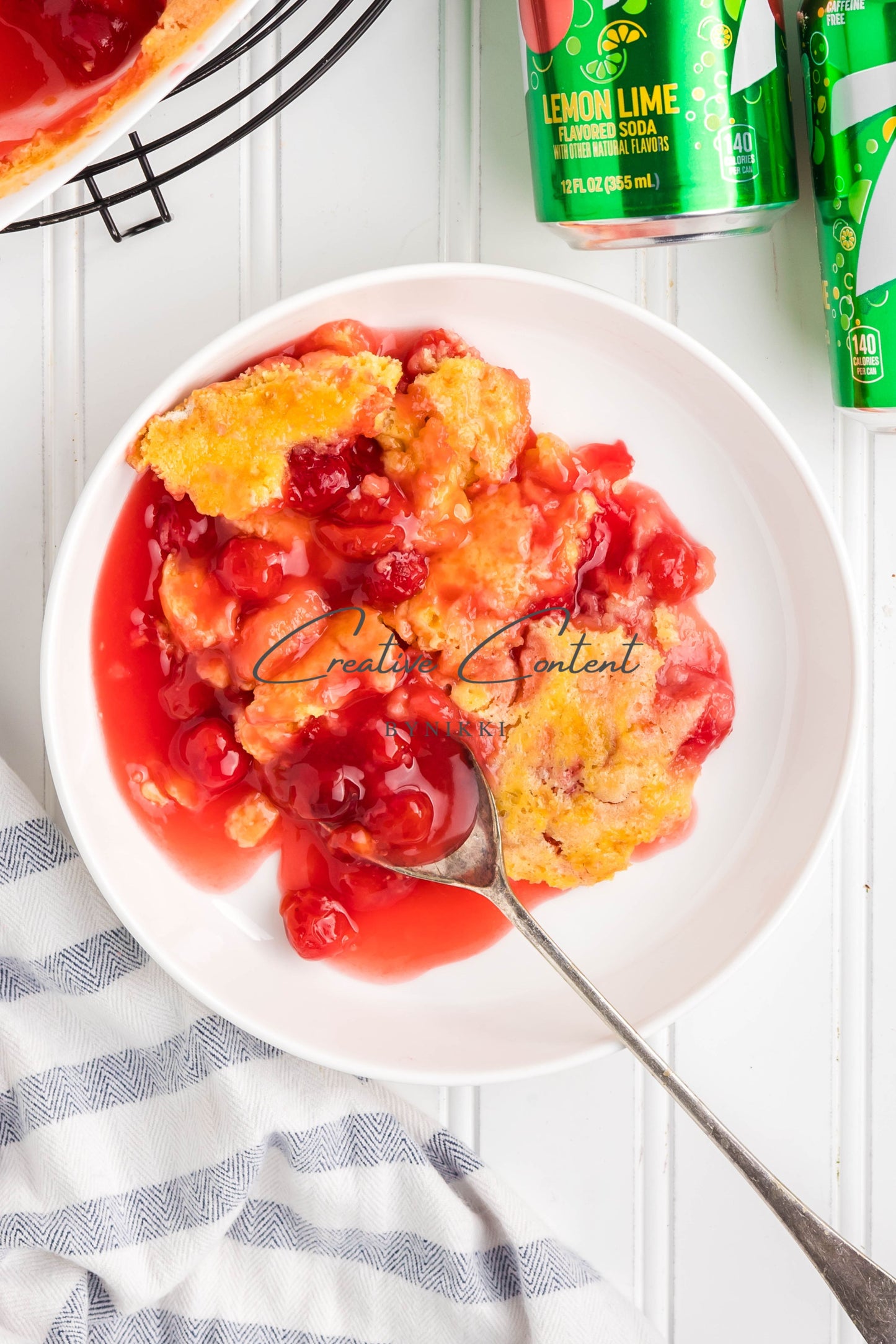 7up Cherry Cobbler Dump Cake - Exclusive