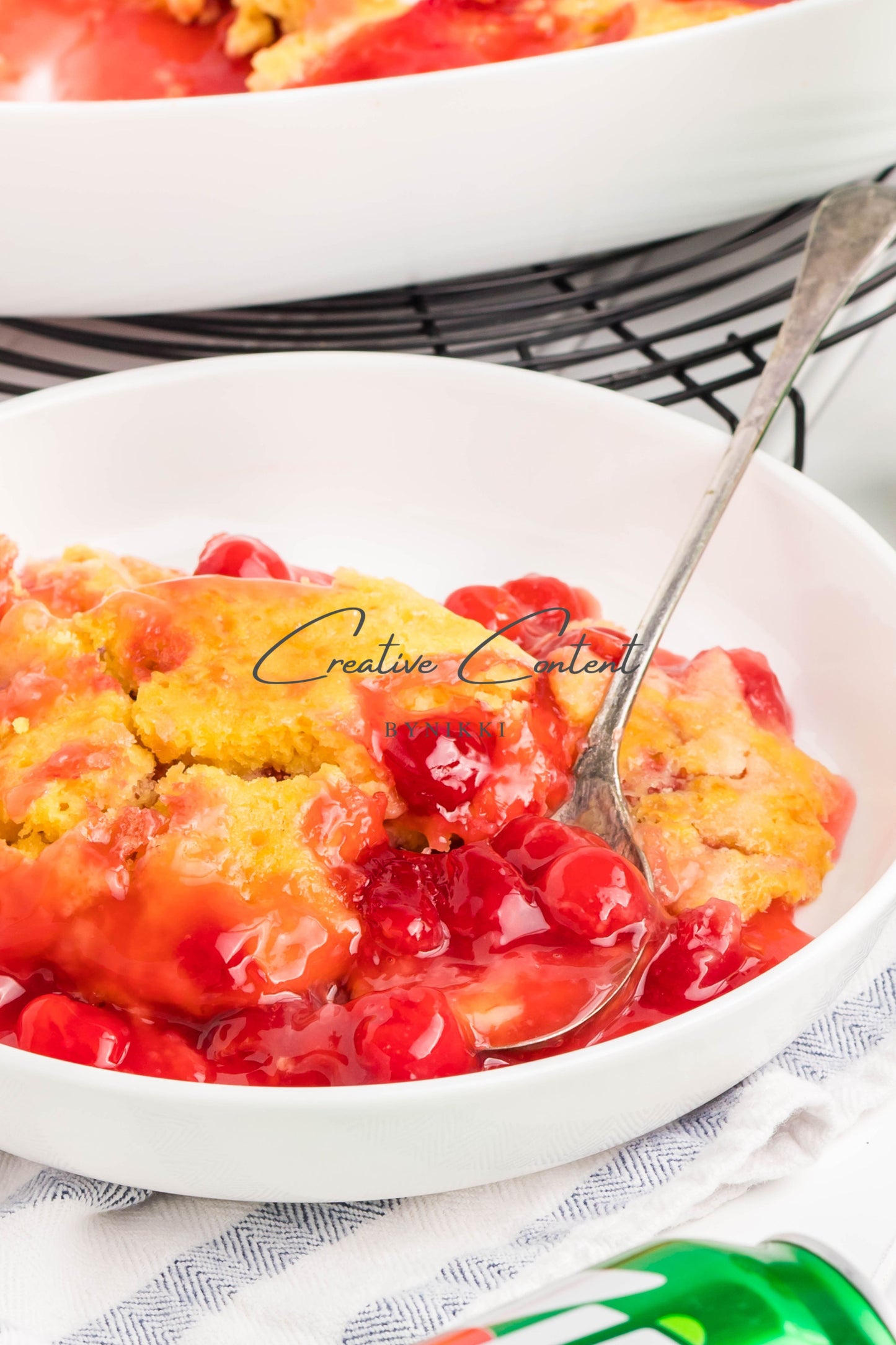 7up Cherry Cobbler Dump Cake - Exclusive
