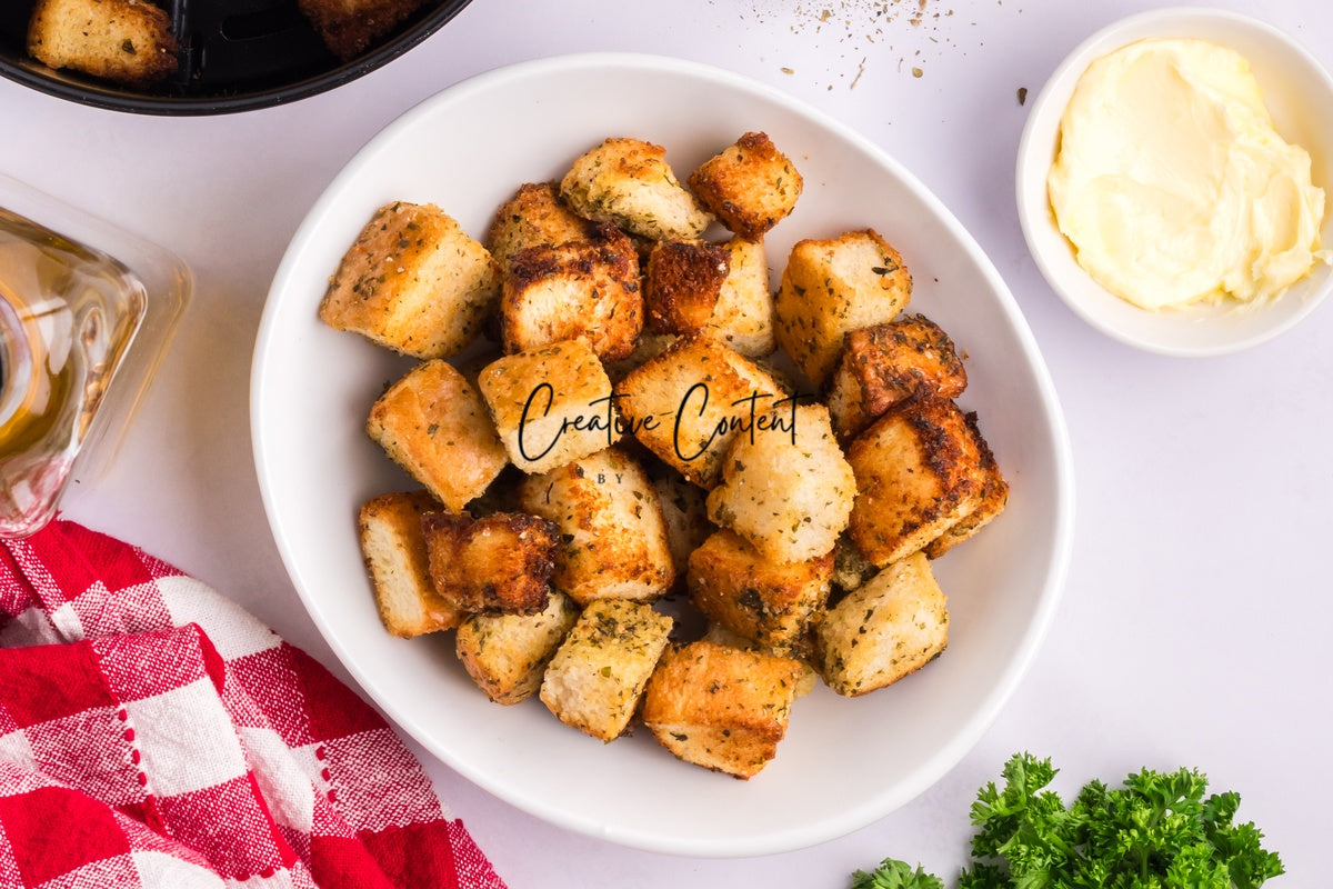 Air Fryer Croutons - (30 hero shots)