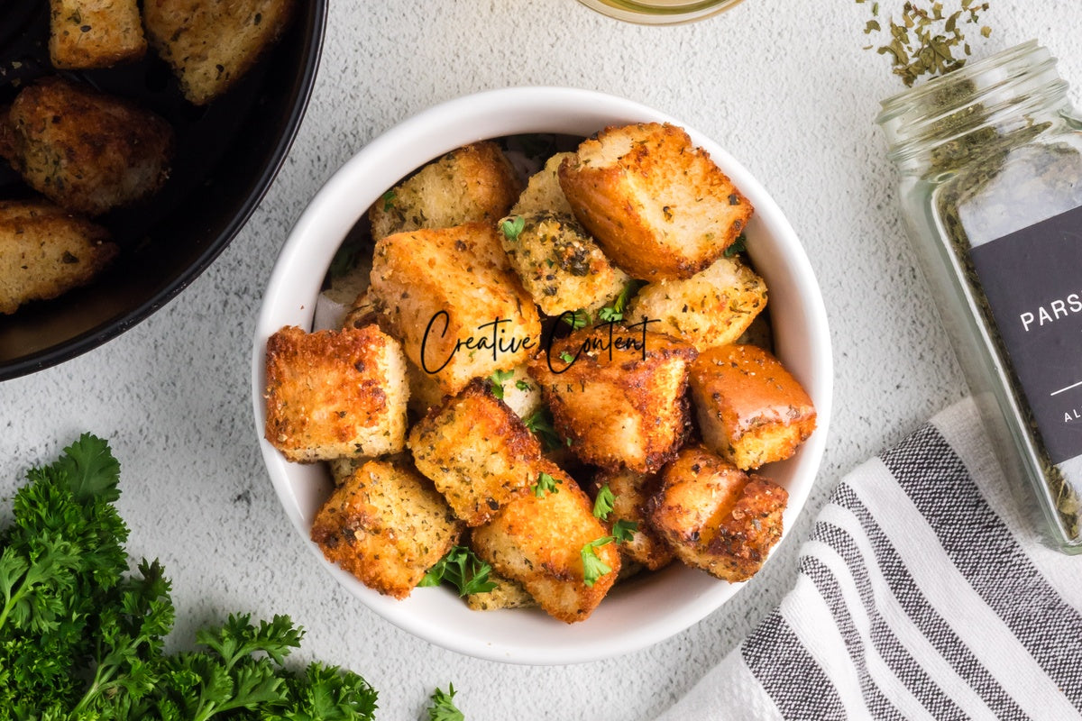 Air Fryer Croutons - (30 hero shots)