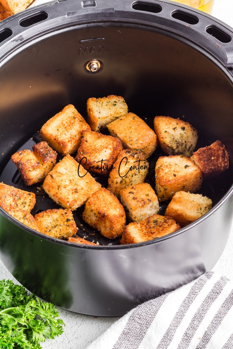 Air Fryer Croutons - (30 hero shots)