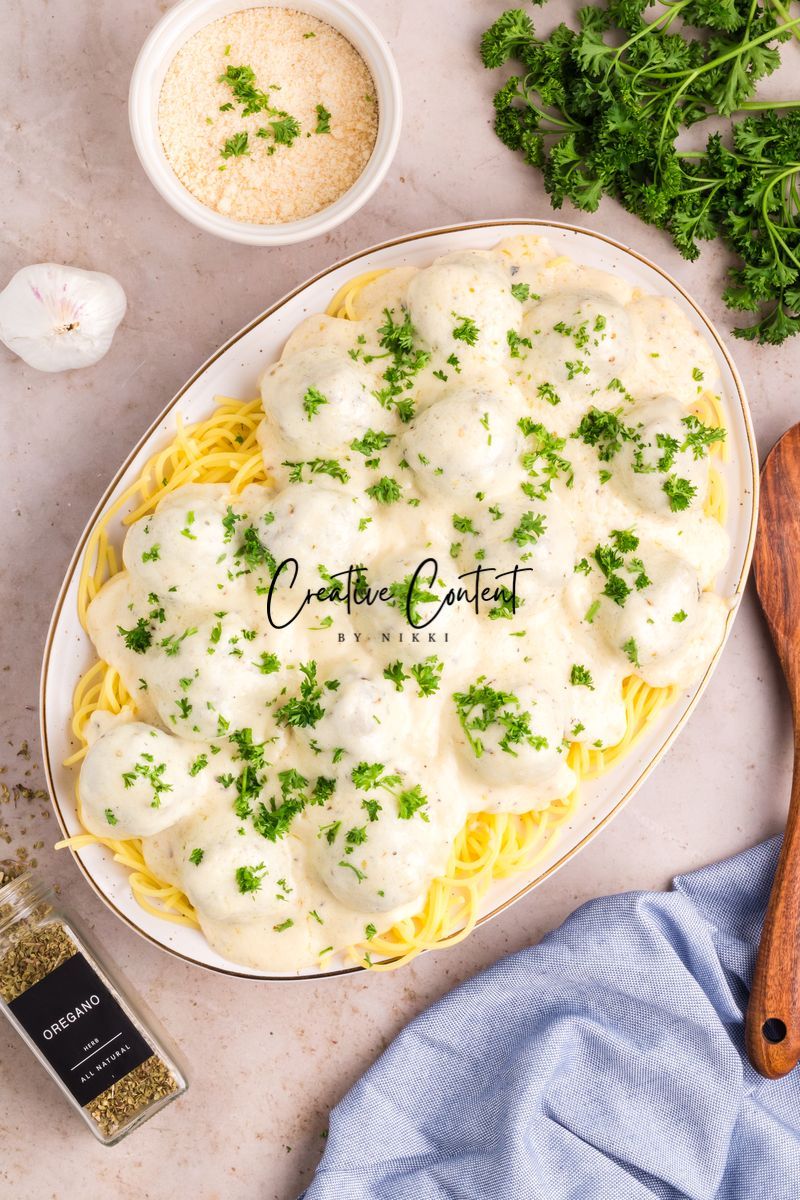 Alfredo and Meatballs - Exclusive