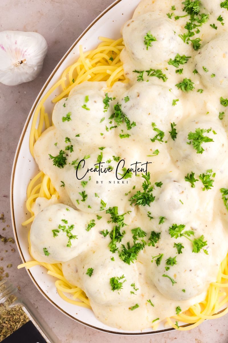 Alfredo and Meatballs - Exclusive