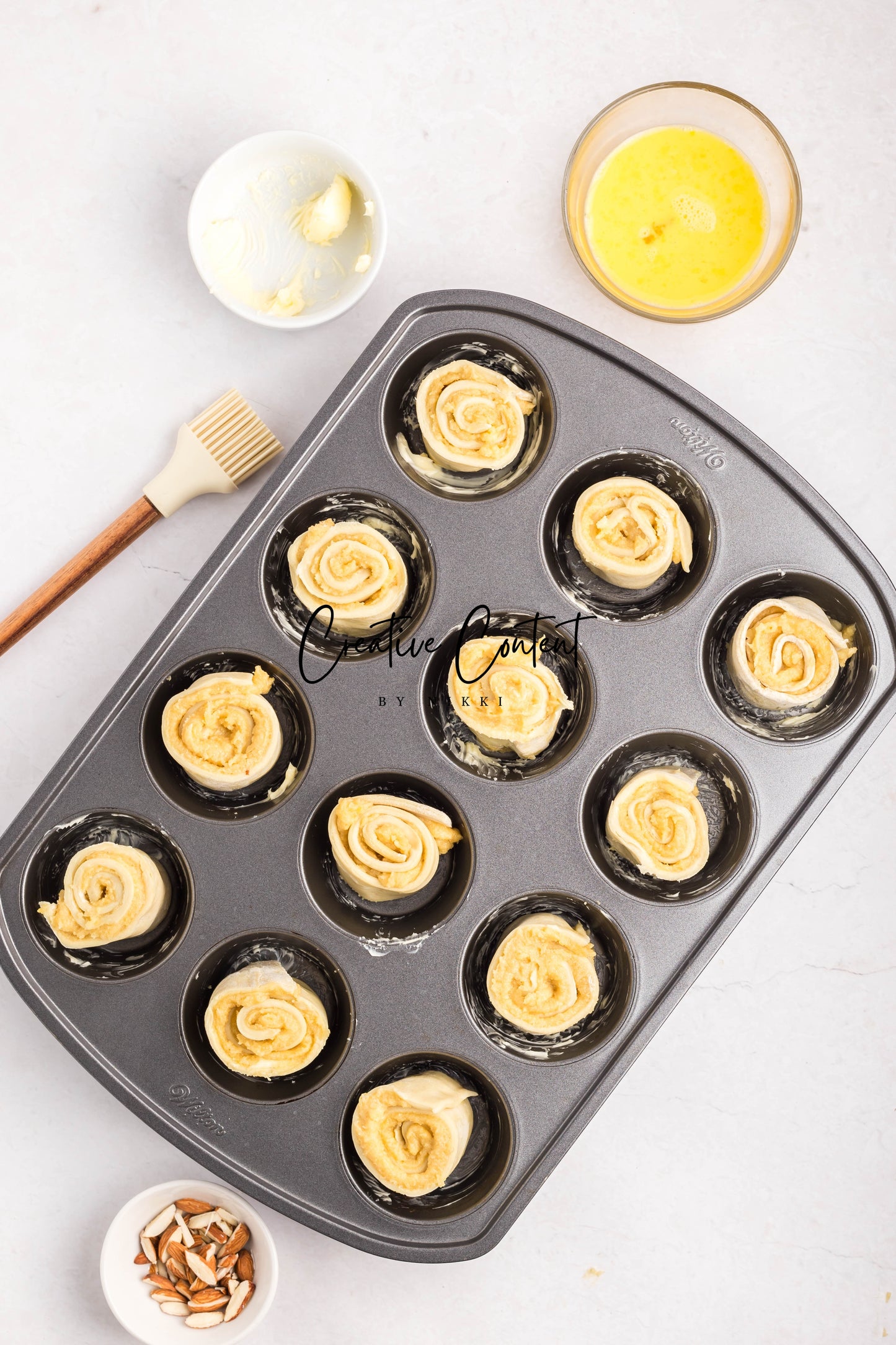 Almond Cruffin - Set 1 of 2