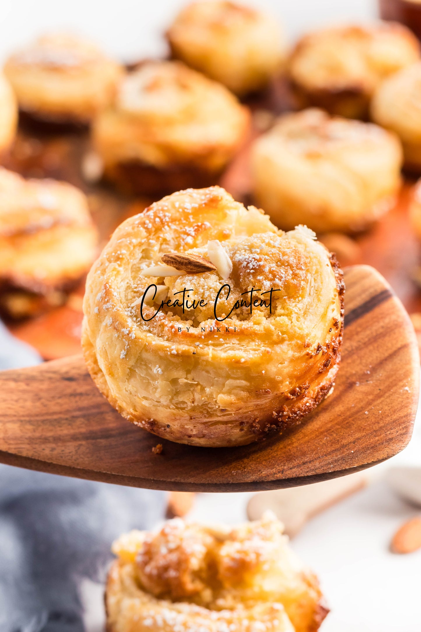 Almond Cruffin - Set 1 of 2