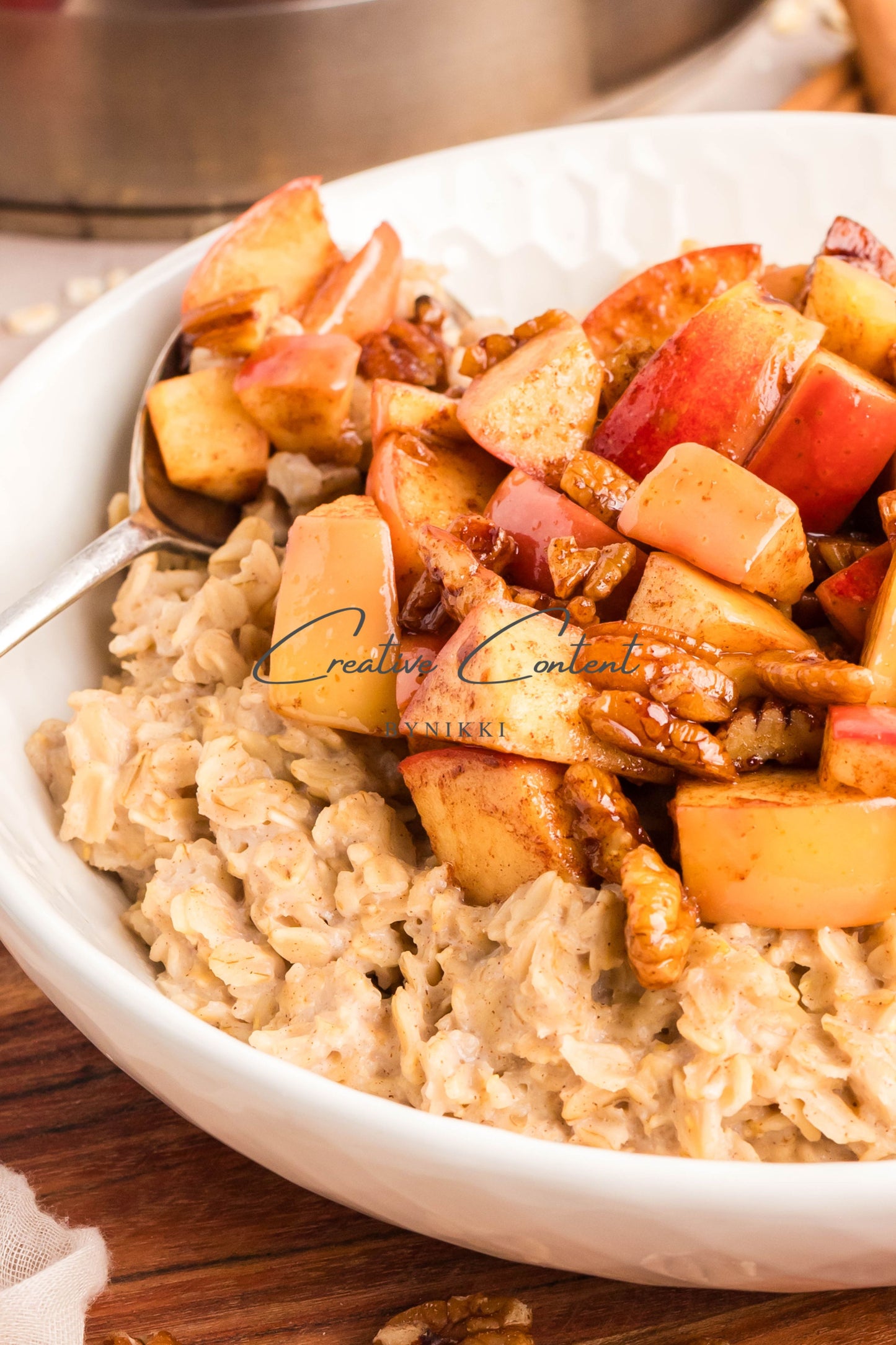 Apple Cinnamon Oatmeal - Exclusive