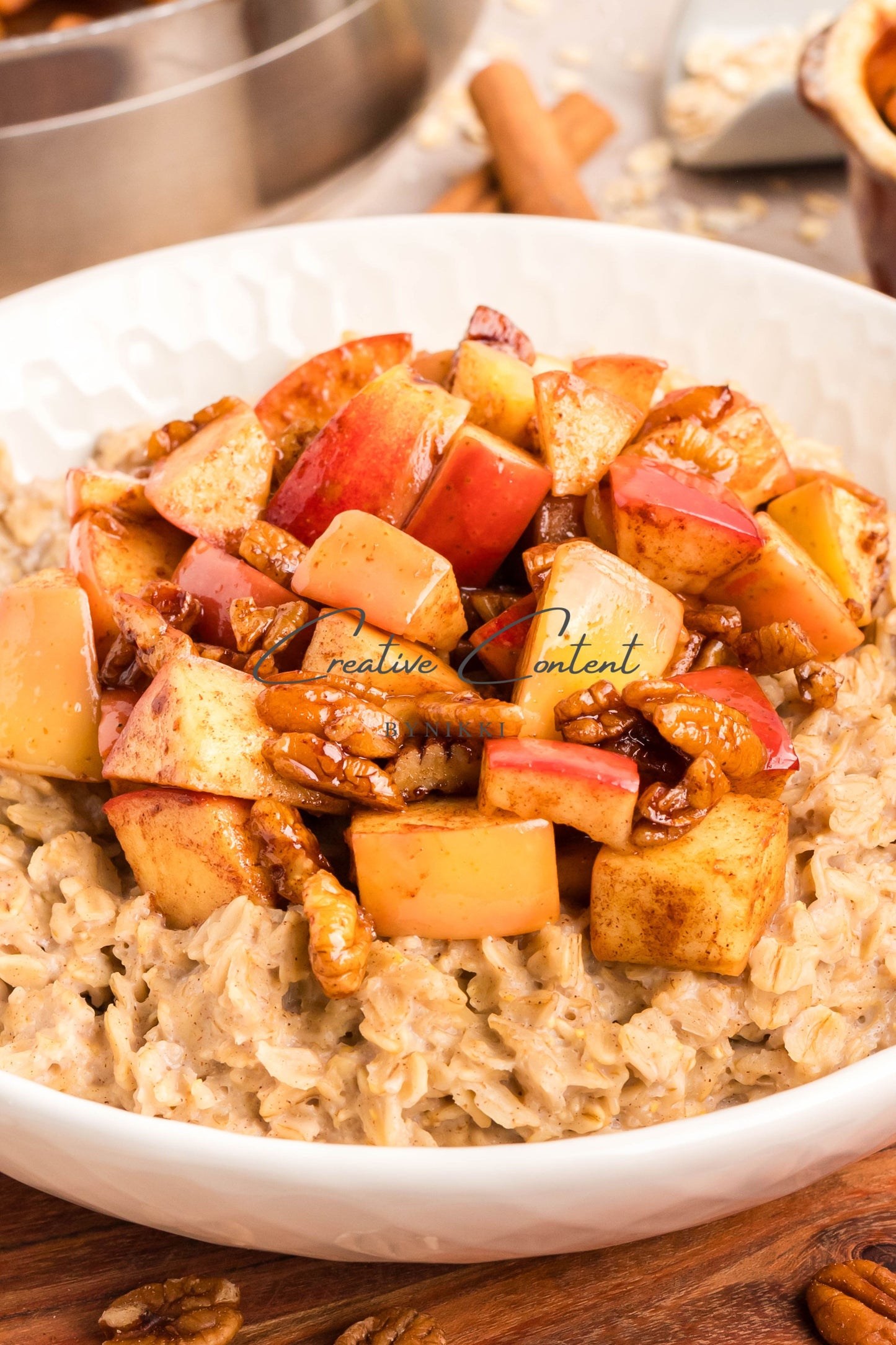 Apple Cinnamon Oatmeal - Exclusive