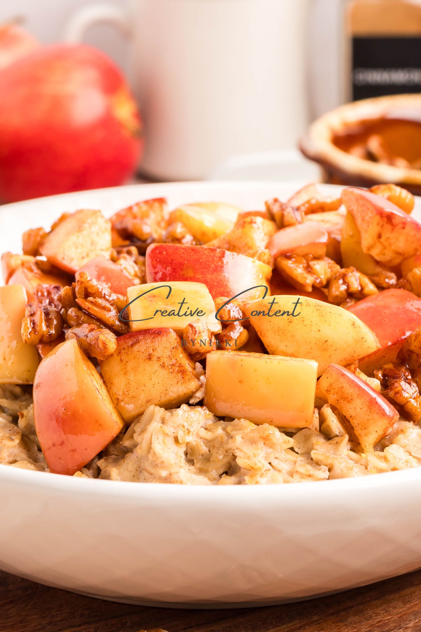 Apple Cinnamon Oatmeal - Exclusive