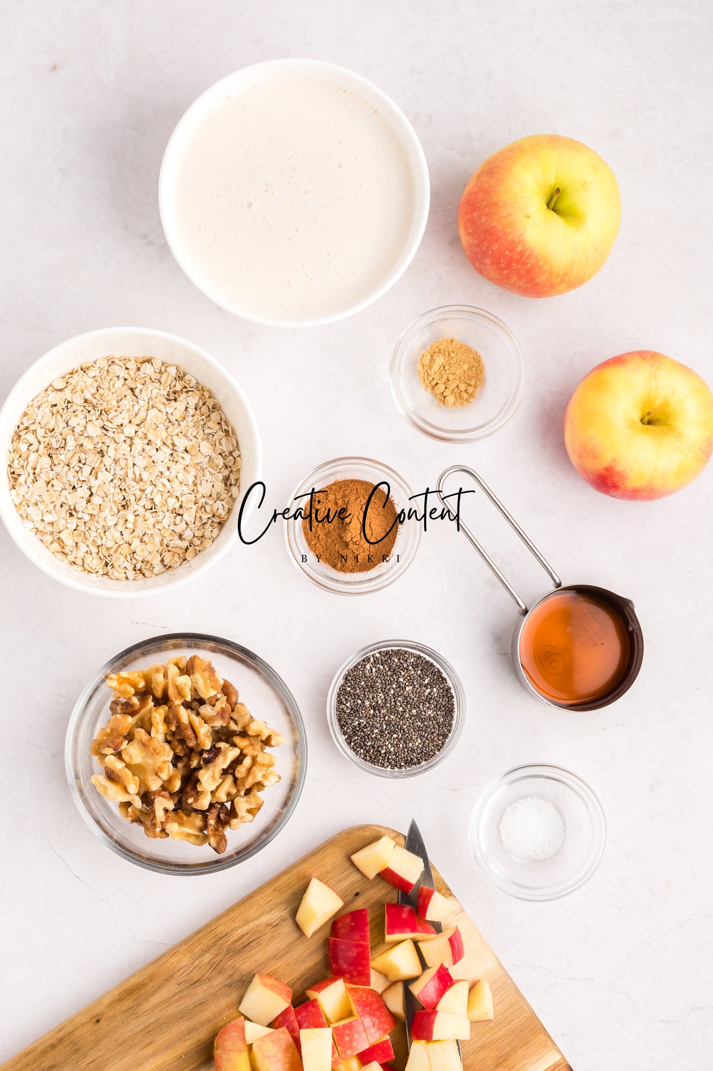 Apple Cinnamon Overnight Oats - Exclusive