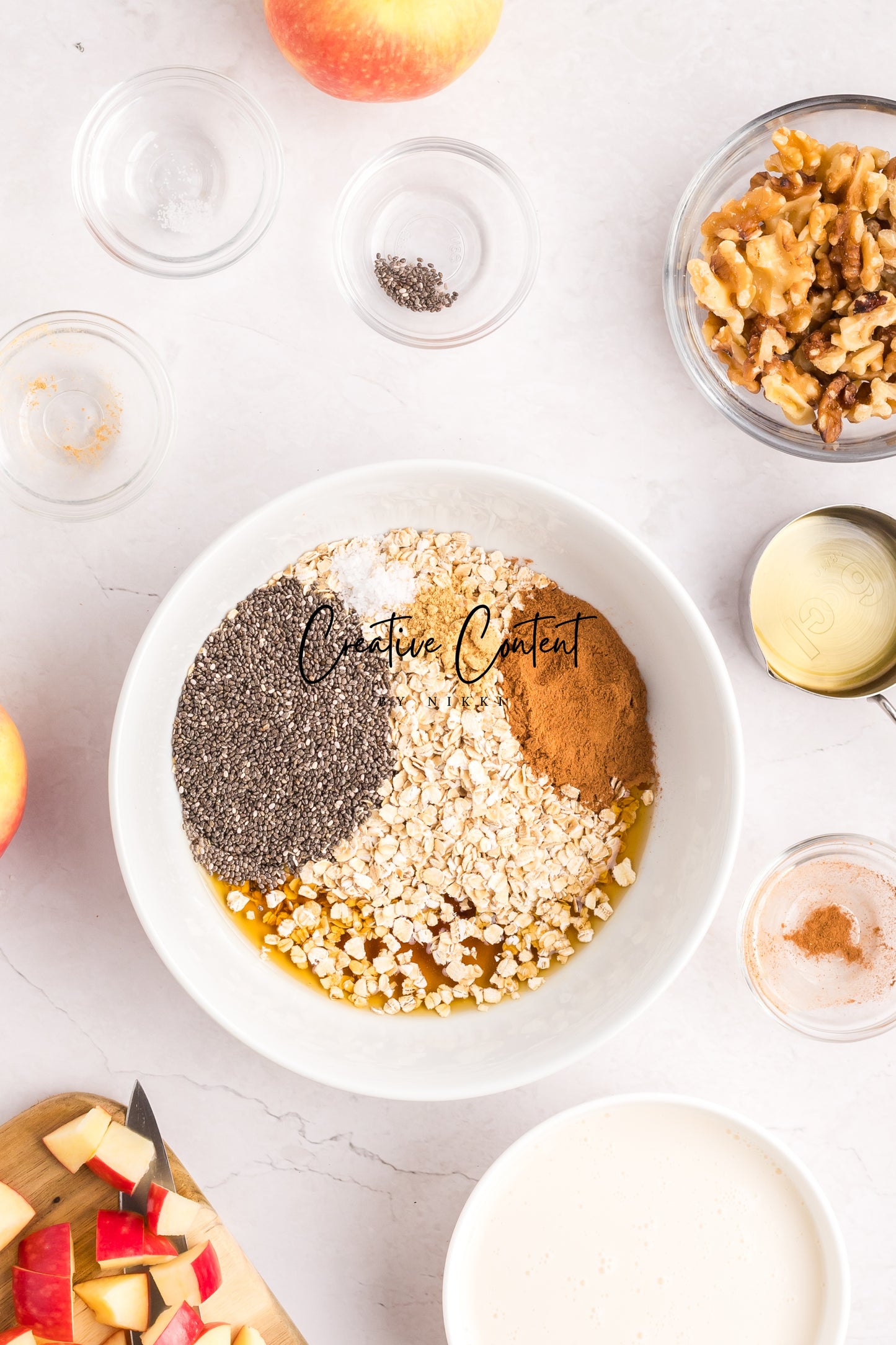 Apple Cinnamon Overnight Oats - Exclusive
