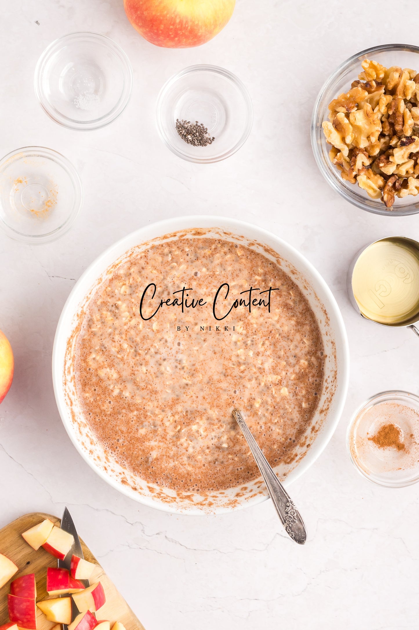 Apple Cinnamon Overnight Oats - Exclusive
