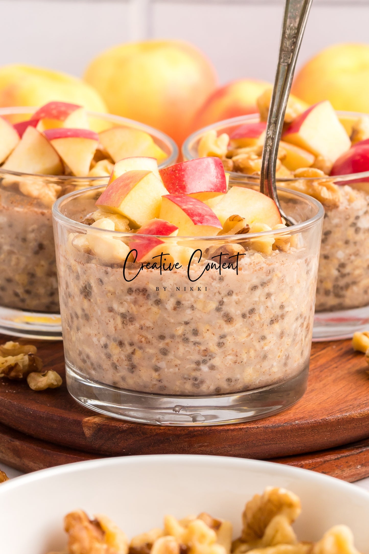Apple Cinnamon Overnight Oats - Exclusive