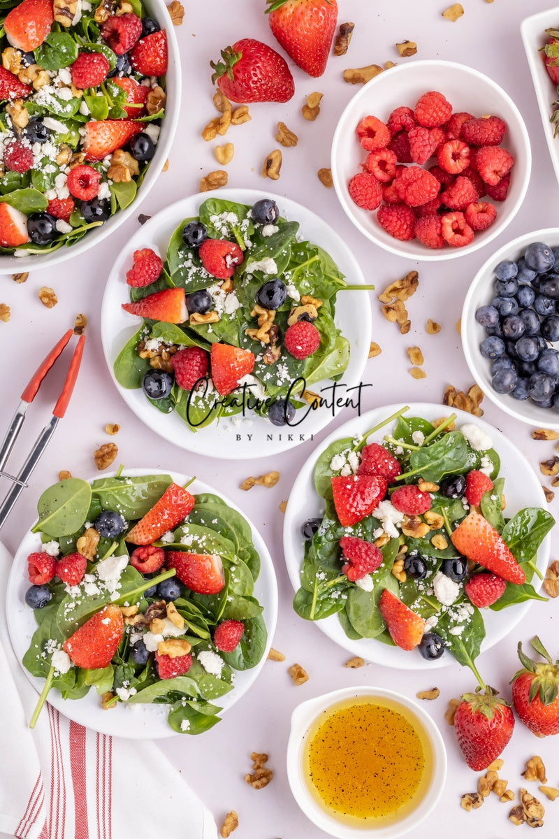 Spinach and Berry Salad - Set 1 of 2