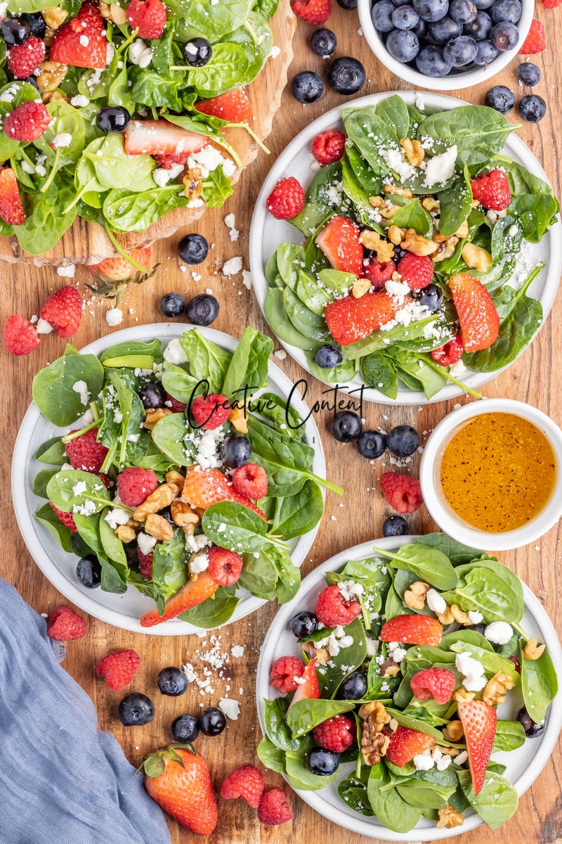 Spinach and Berry Salad - Set 2 of 2