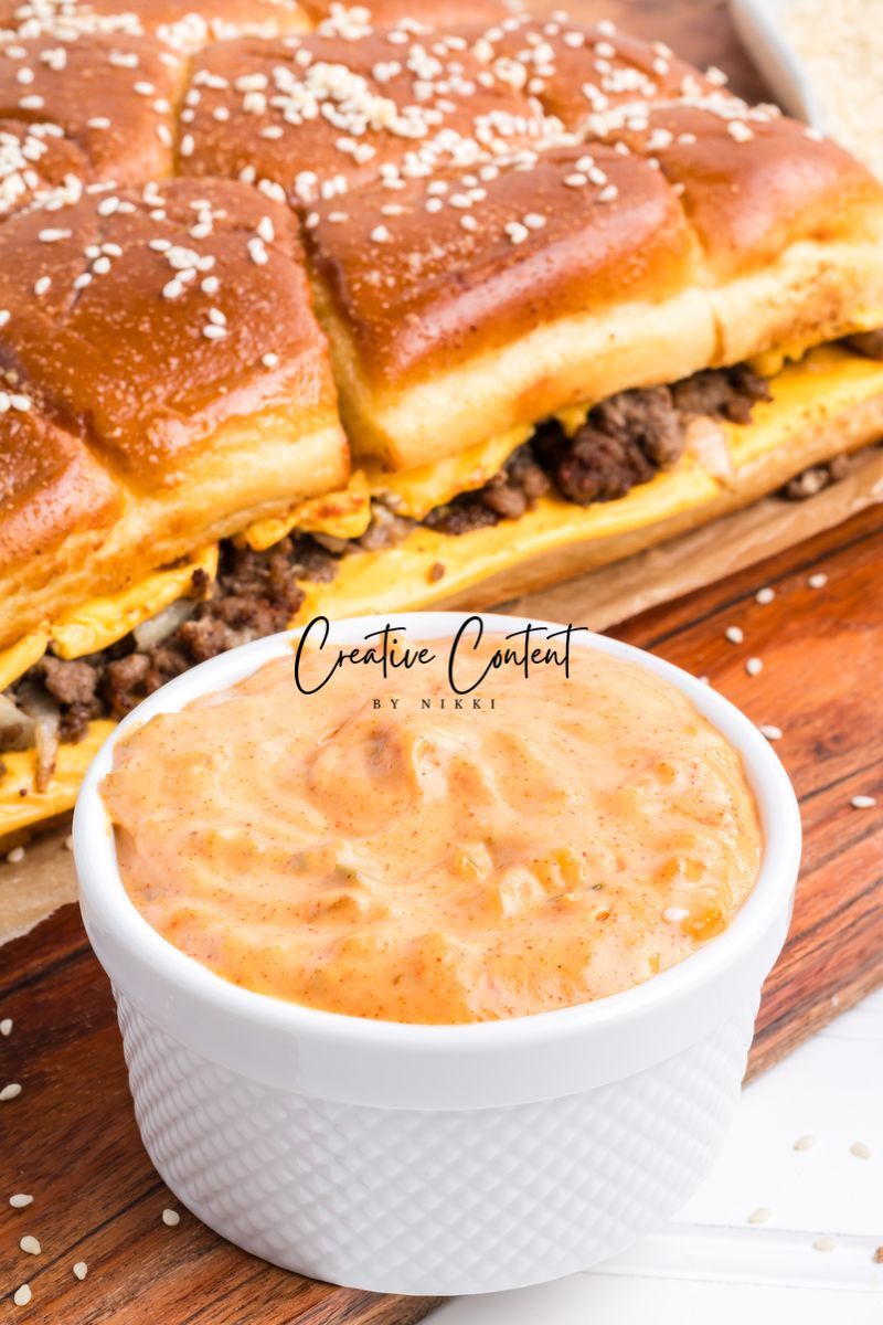 Cheeseburger Sliders With Hawaiian Rolls - Exclusive