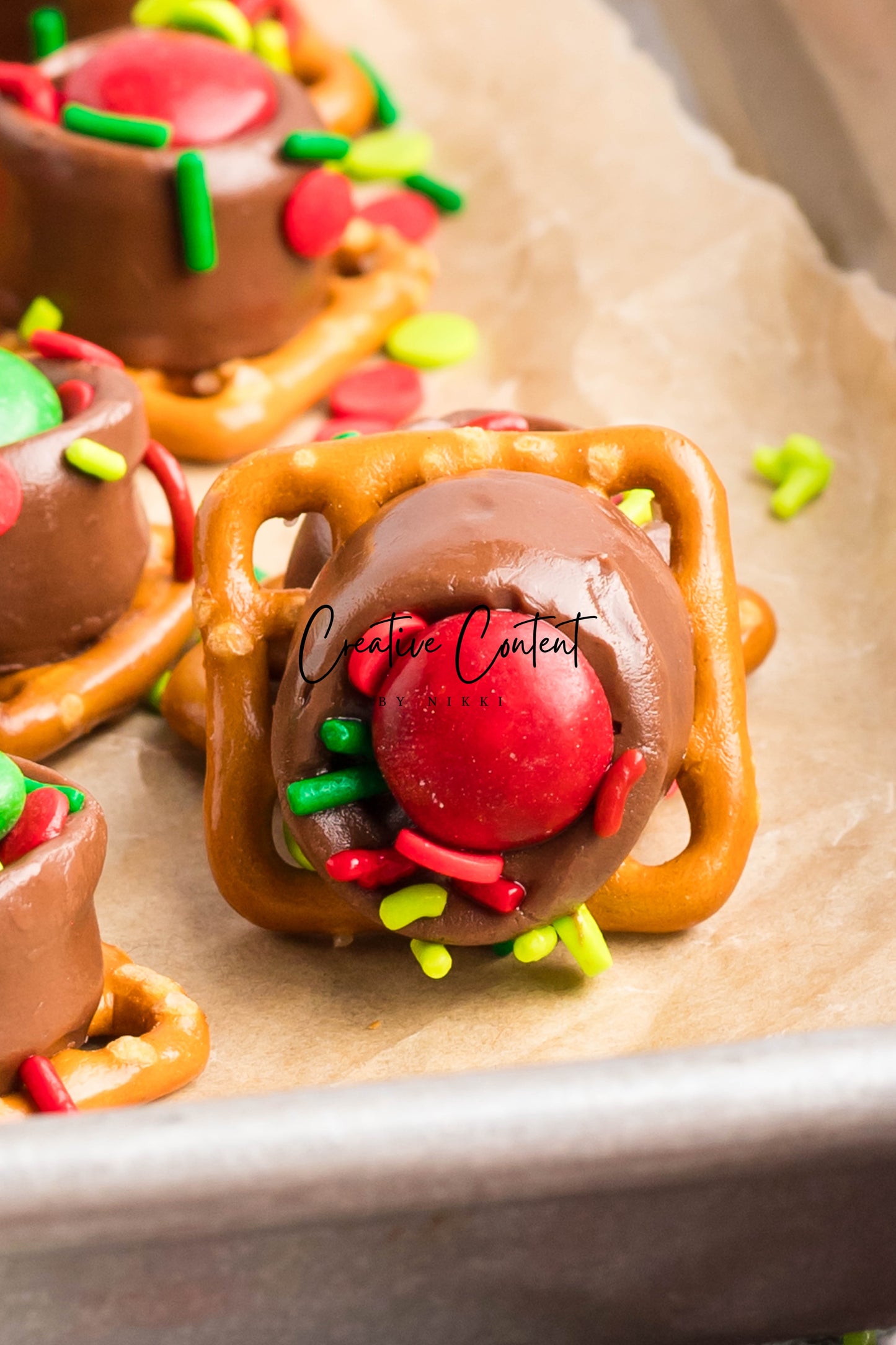 Christmas Pretzels - Exclusive
