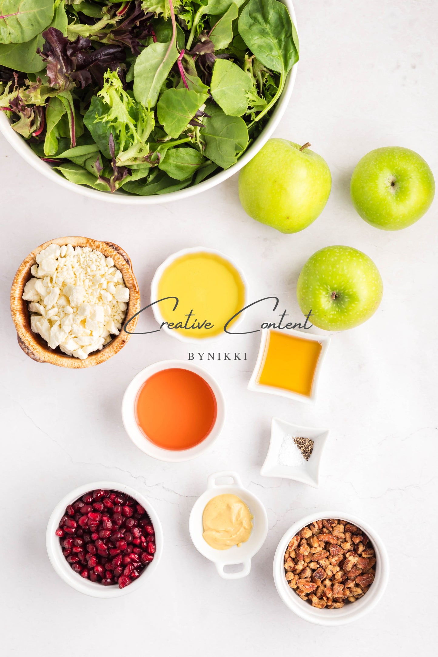 Christmas Wreath Salad -  Exclusive