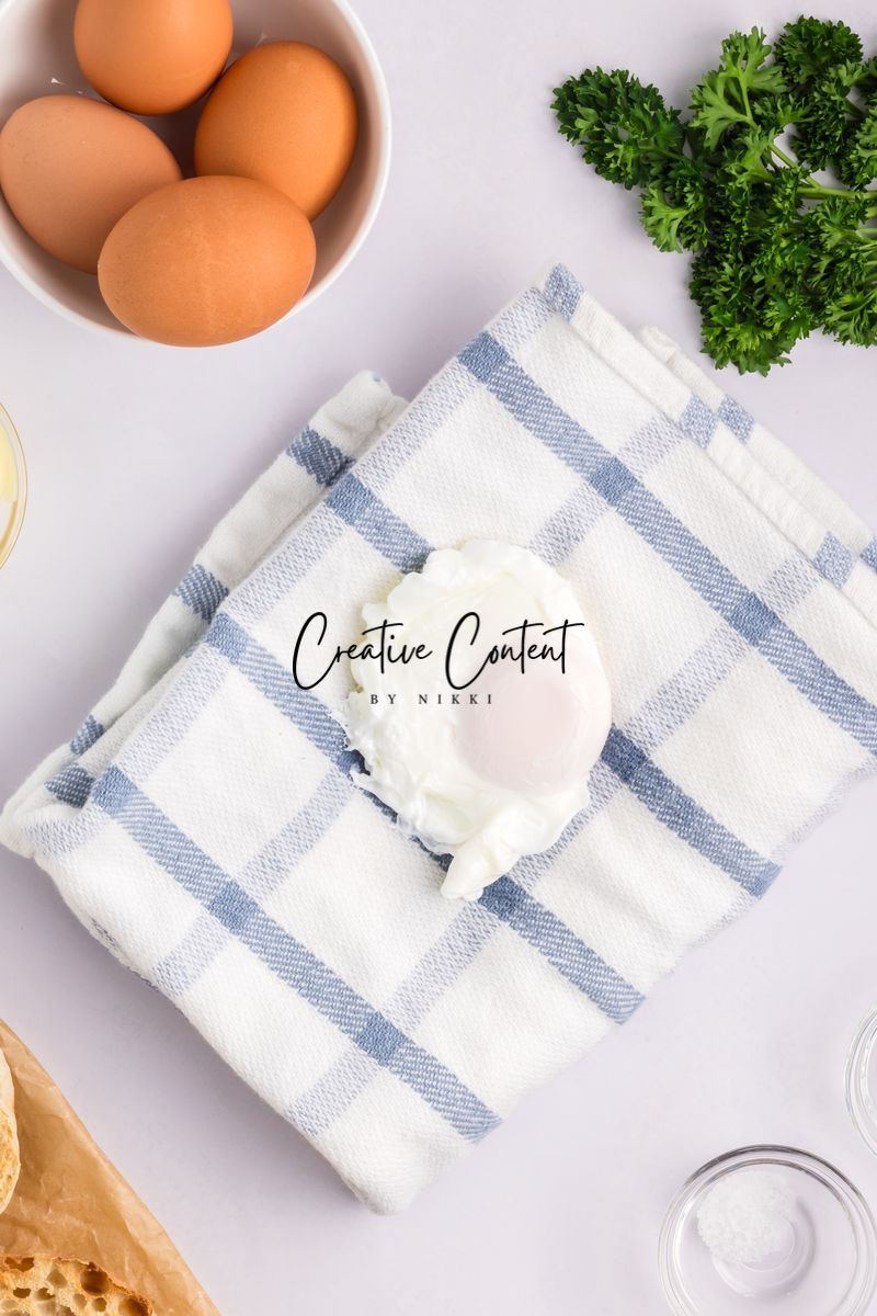 Crab Cakes Eggs Benedict - (3 recipes) Exclusive