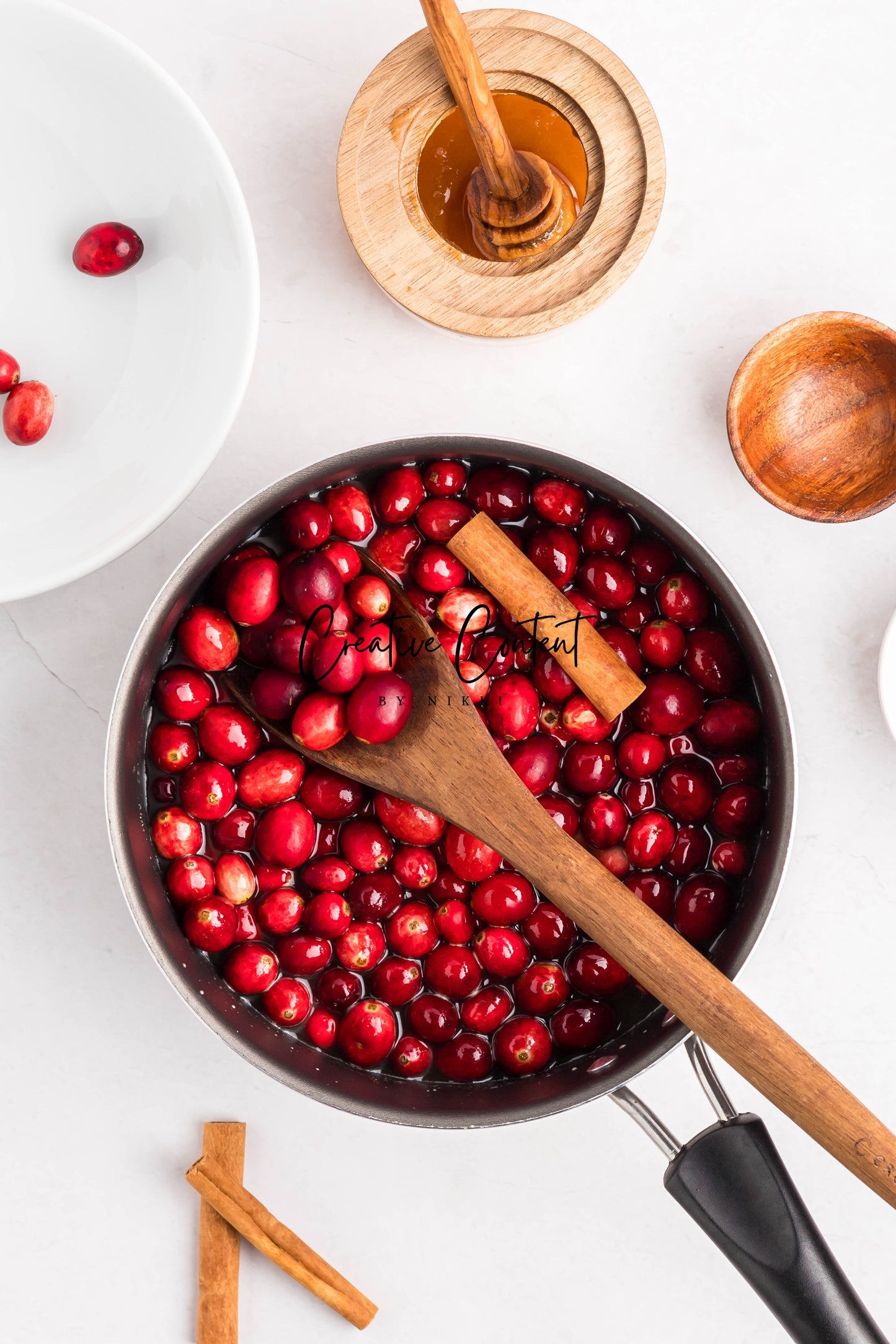 Cranberry Sauce - Set 1 of 2