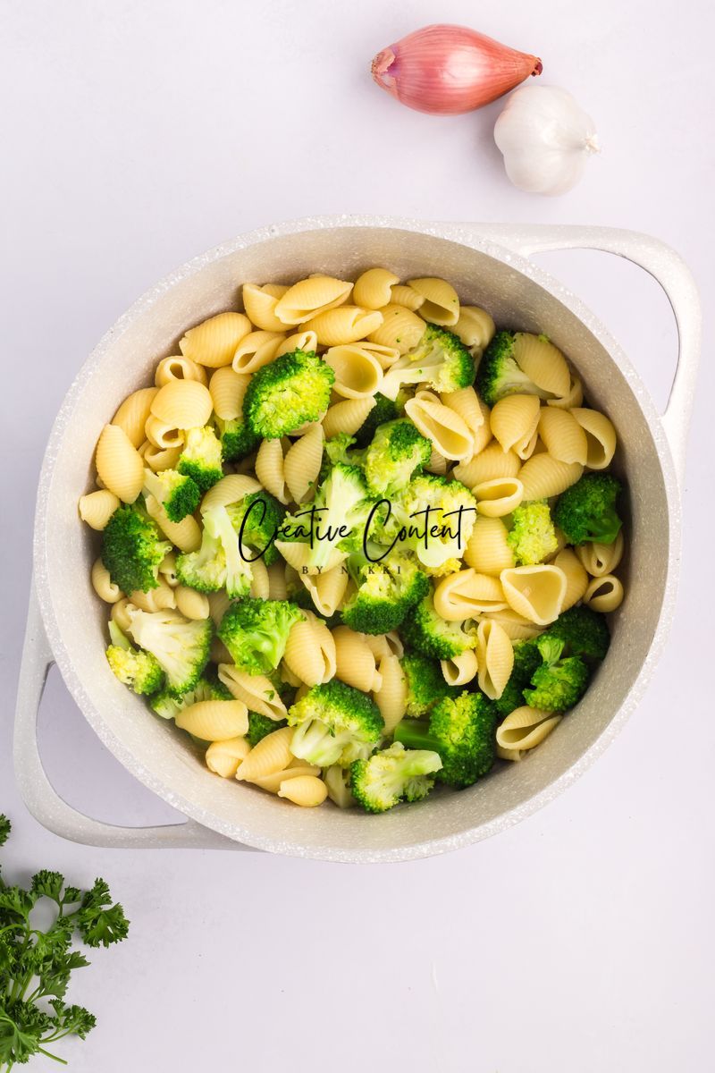 Creamy Broccoli Pasta With Chicken - Exclusive