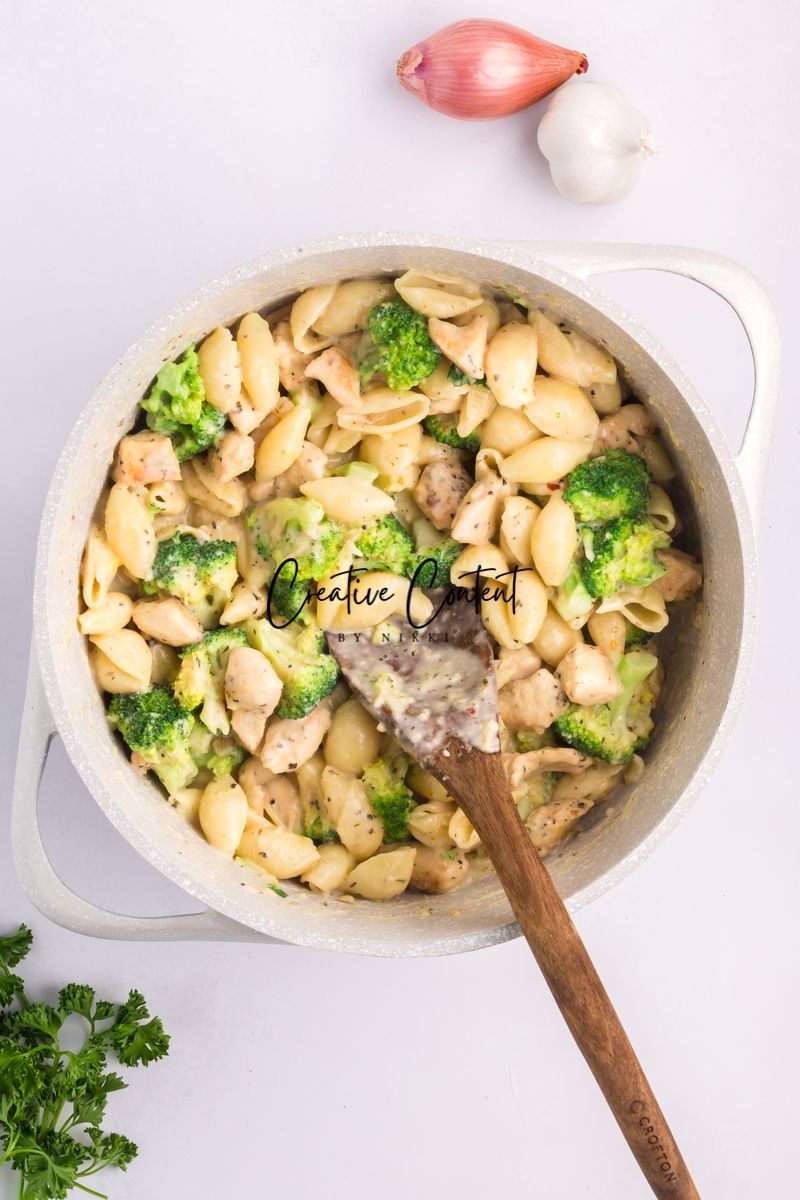 Creamy Broccoli Pasta With Chicken - Exclusive