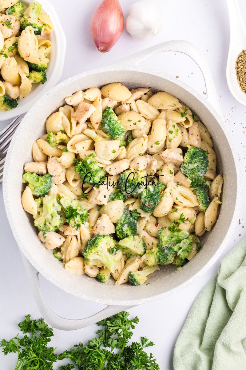 Creamy Broccoli Pasta With Chicken - Exclusive