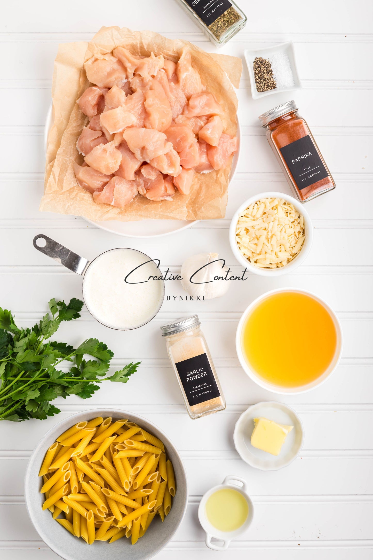 Creamy Garlic Chicken Pasta - Exclusive