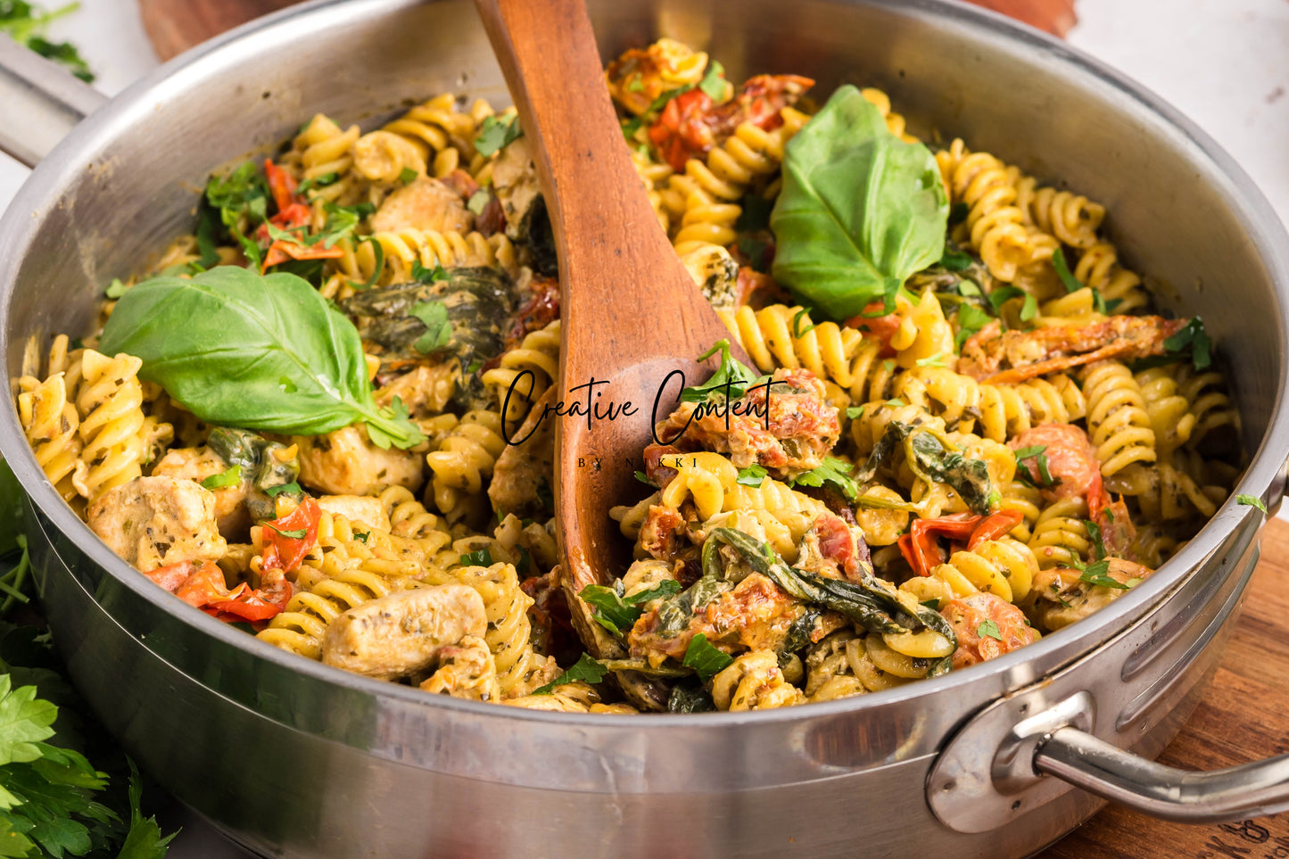 Creamy Pasta Pesto Chicken - Exclusive