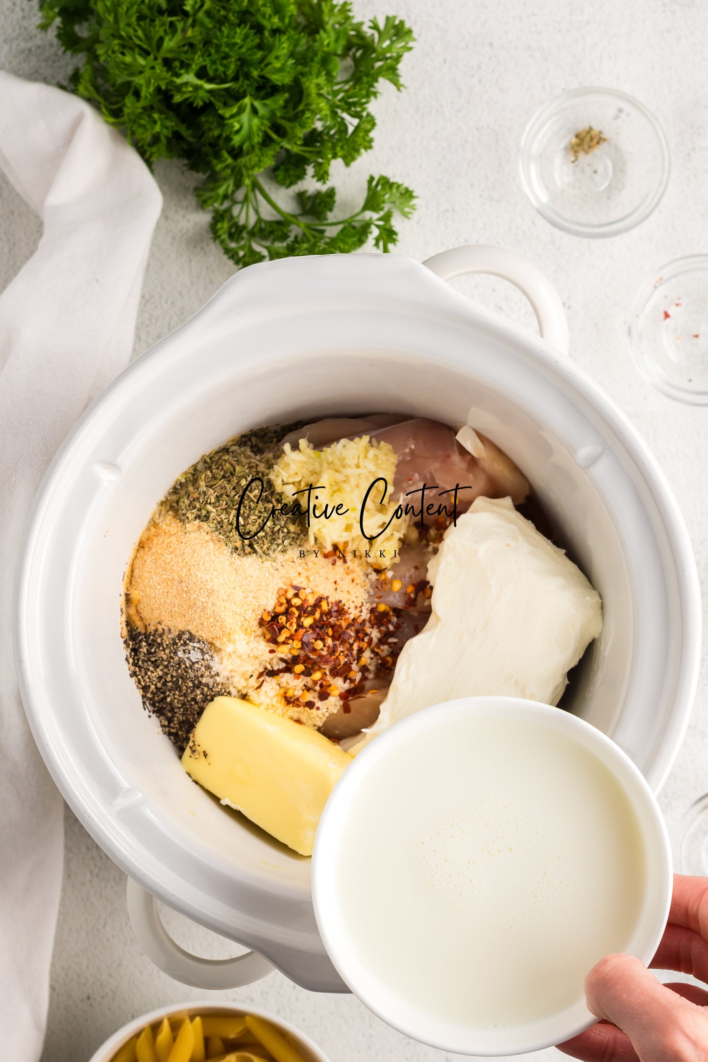 Garlic Parmesan Chicken Crockpot - Exclusive