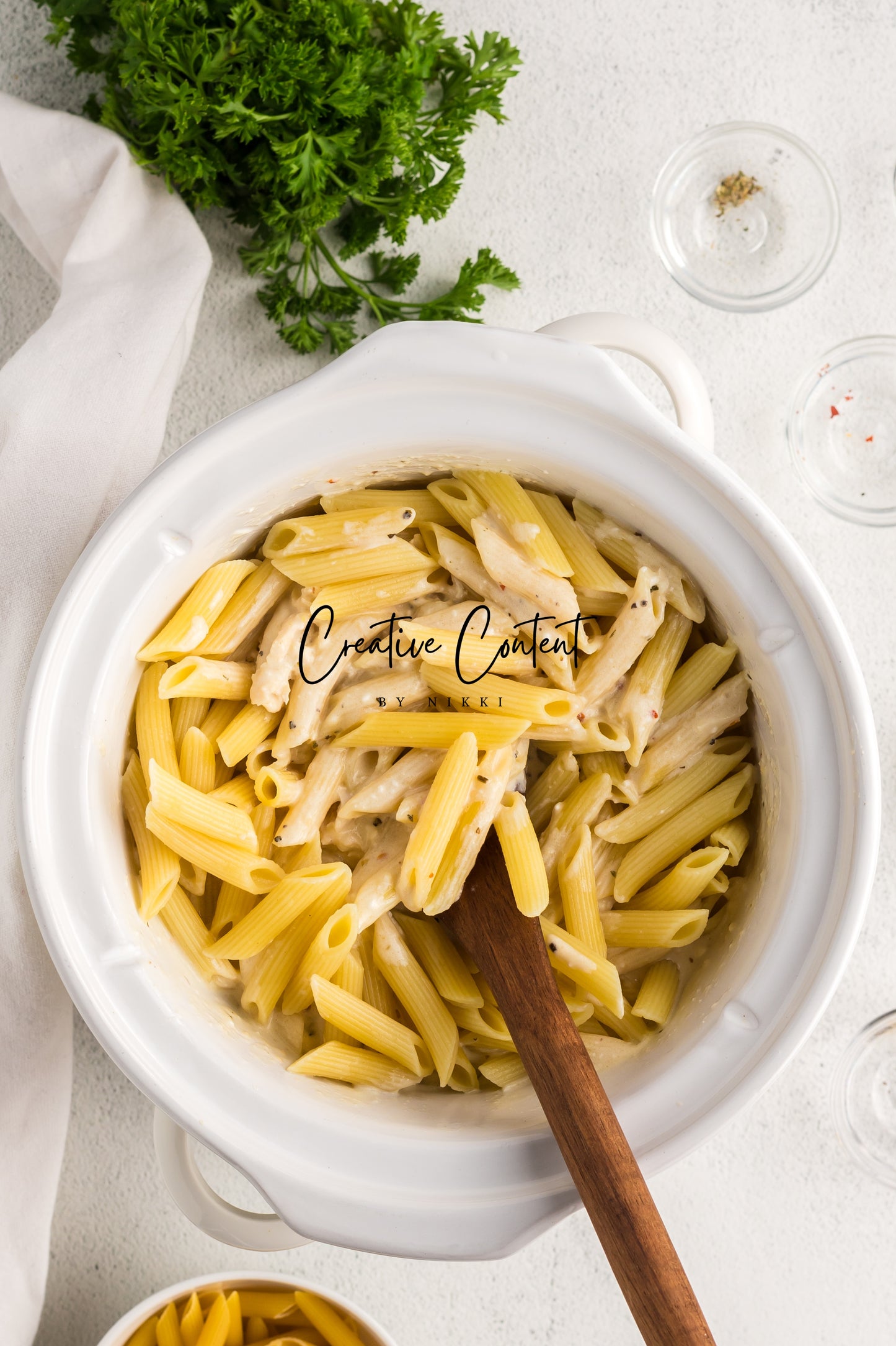 Garlic Parmesan Chicken Crockpot - Exclusive