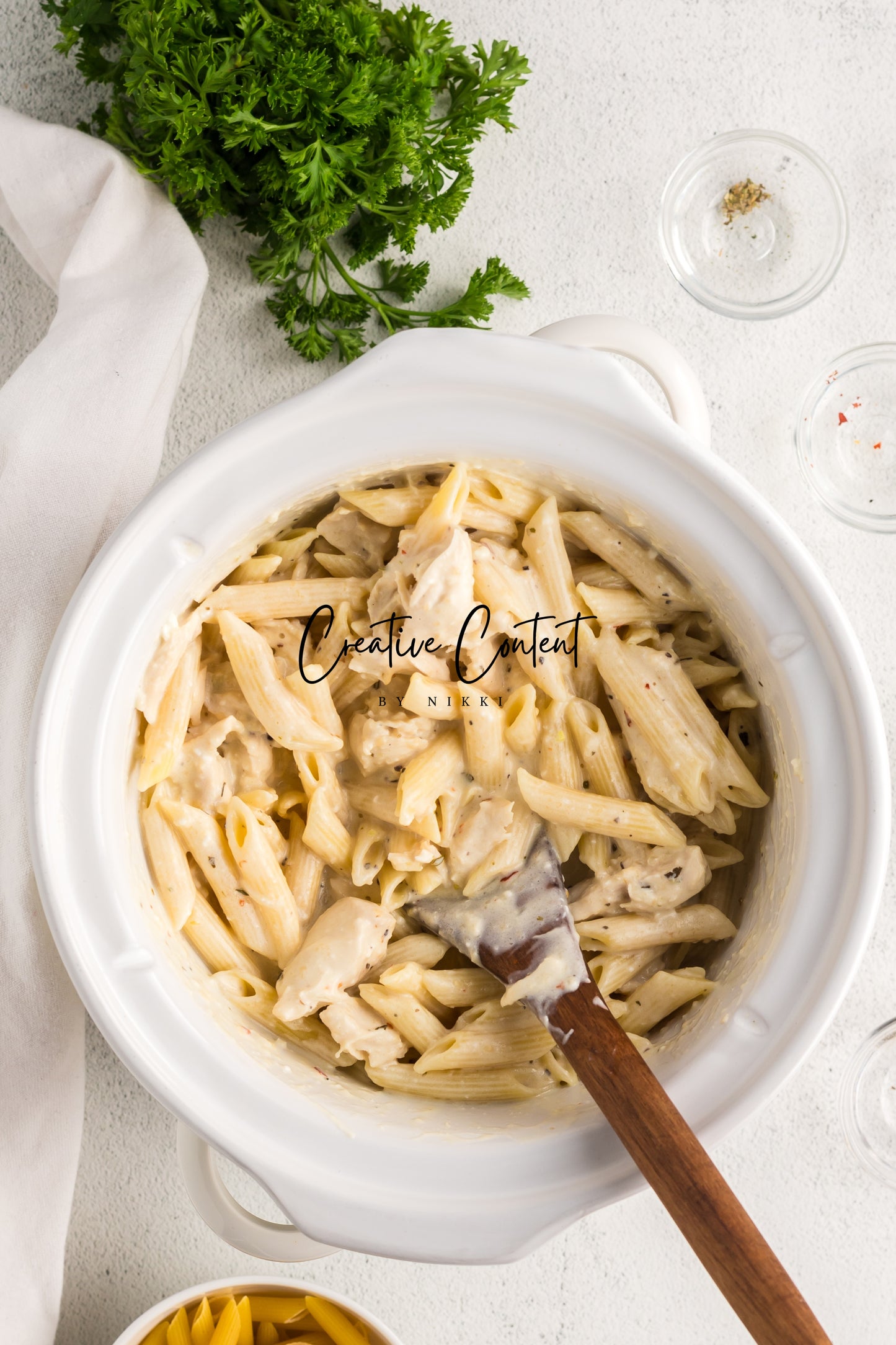 Garlic Parmesan Chicken Crockpot - Exclusive