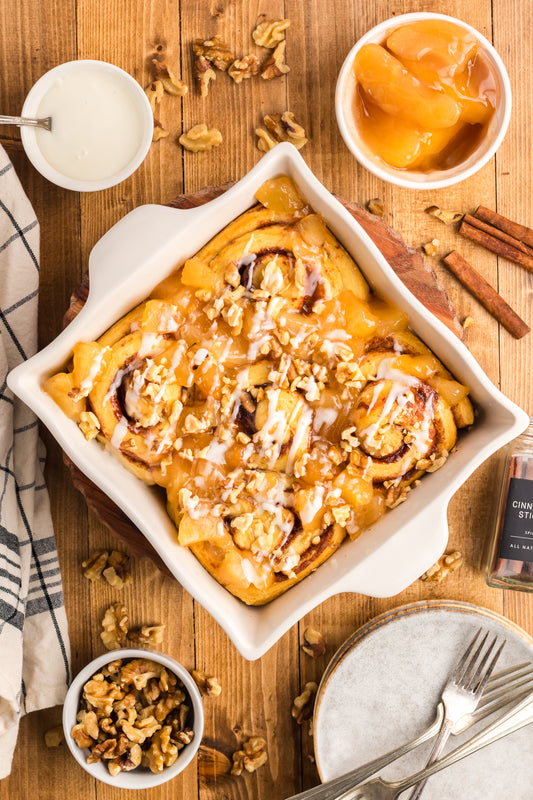 Easy Apple Cinnamon Rolls - Exclusive