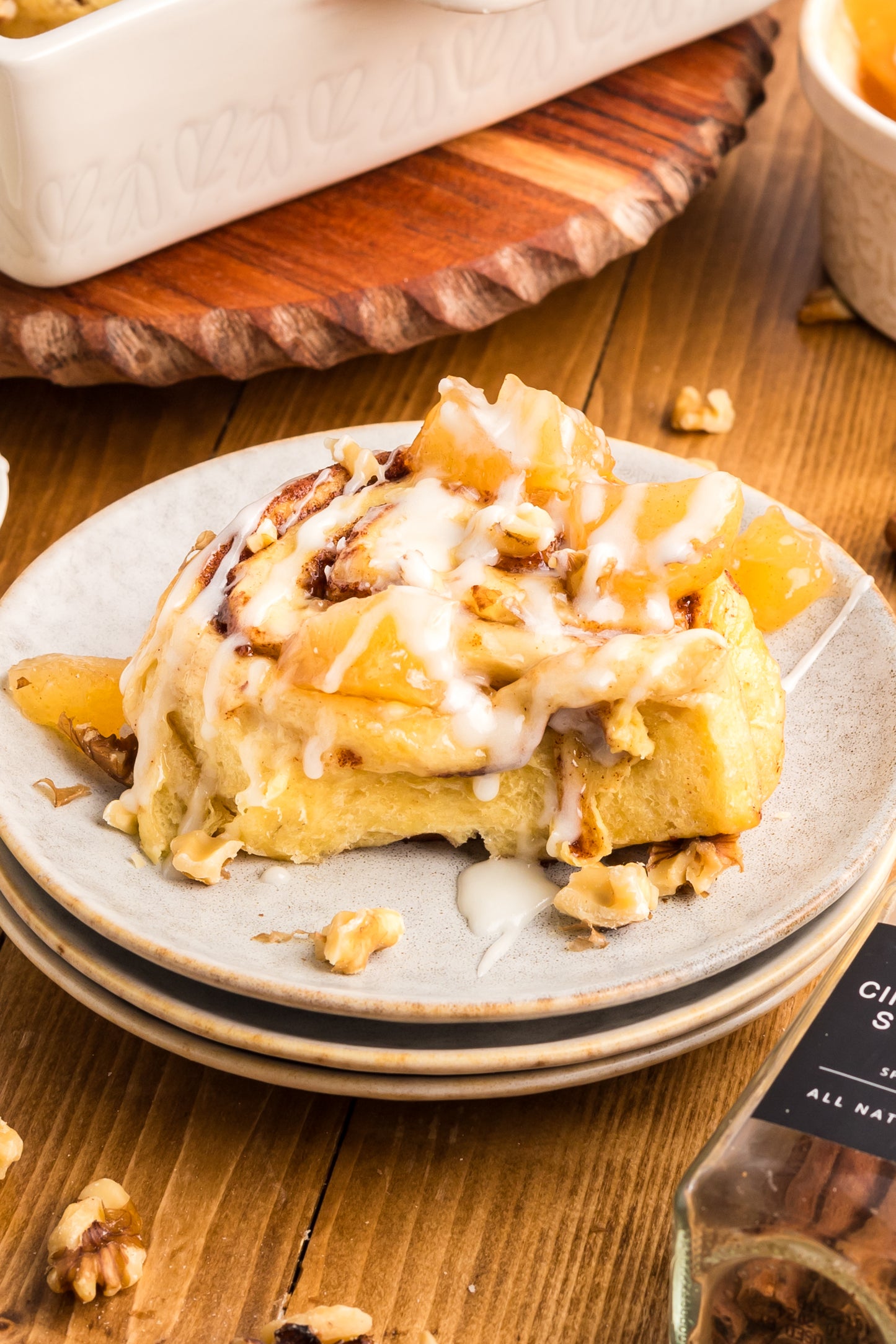 Easy Apple Cinnamon Rolls - Exclusive