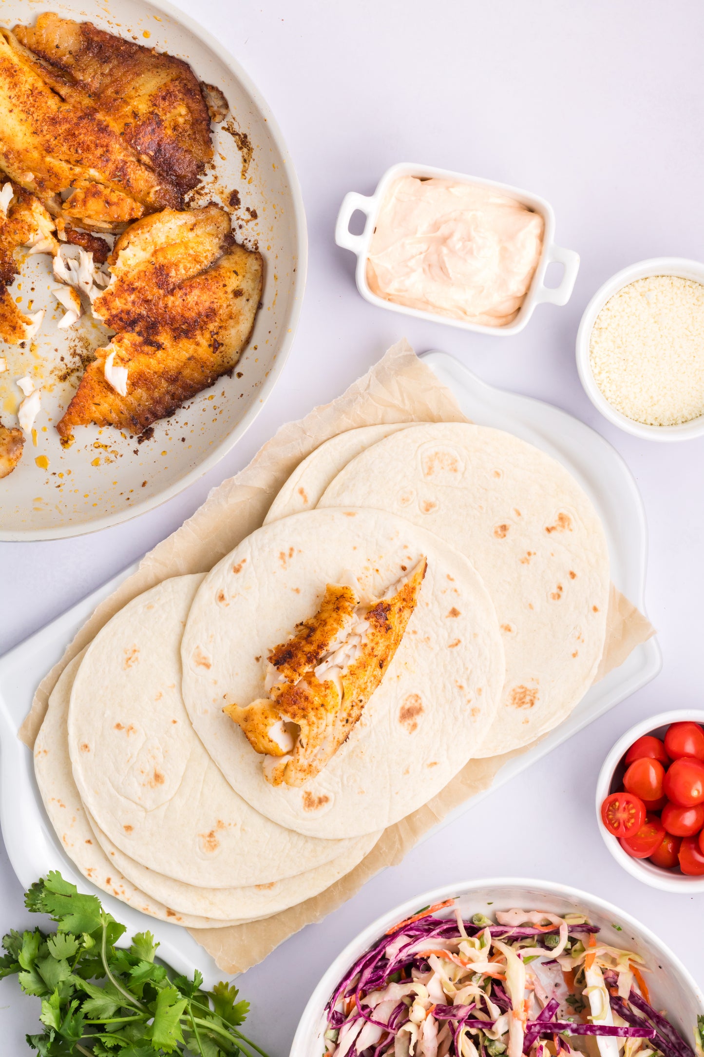 Fish Tacos + Coleslaw + Sauce - Exclusive