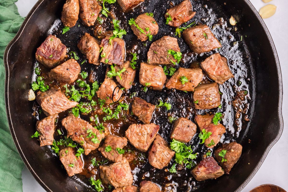 Garlic Butter Steak Bites - Exclusive
