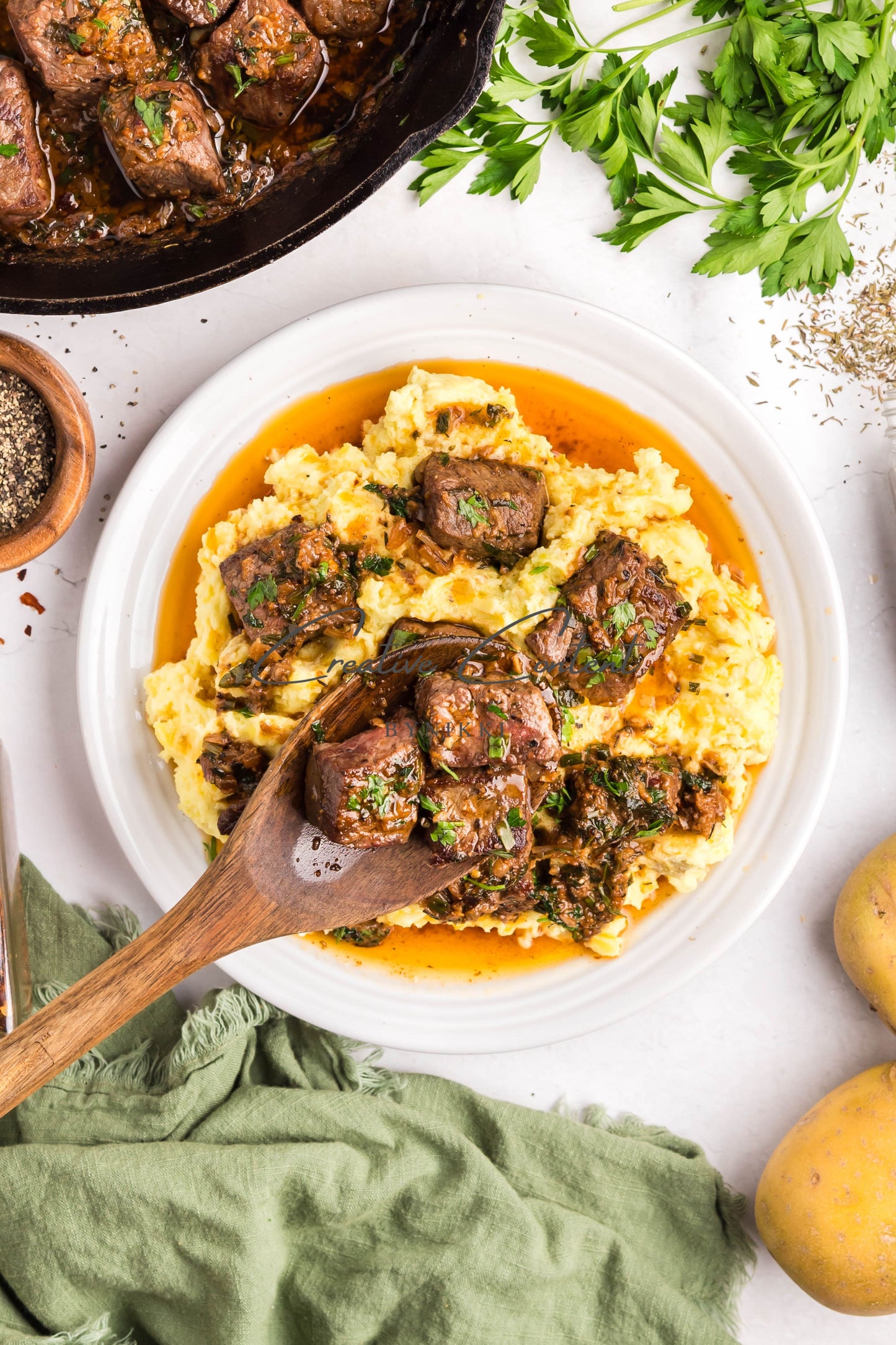 Cowboy Garlic Buttered Steak Bites + Roasted Garlic Mashed Potatoes -  Exclusive