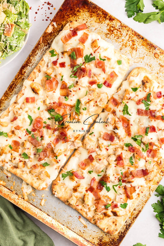 Garlic Parmesan Chicken Pizza - Exclusive