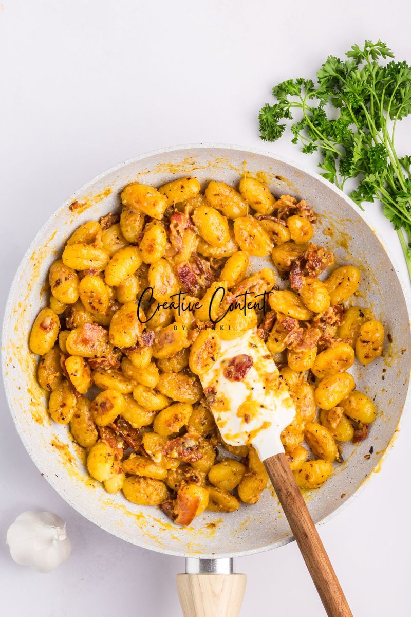 Gnocchi Carbonara With Bacon - Set 1 of 2
