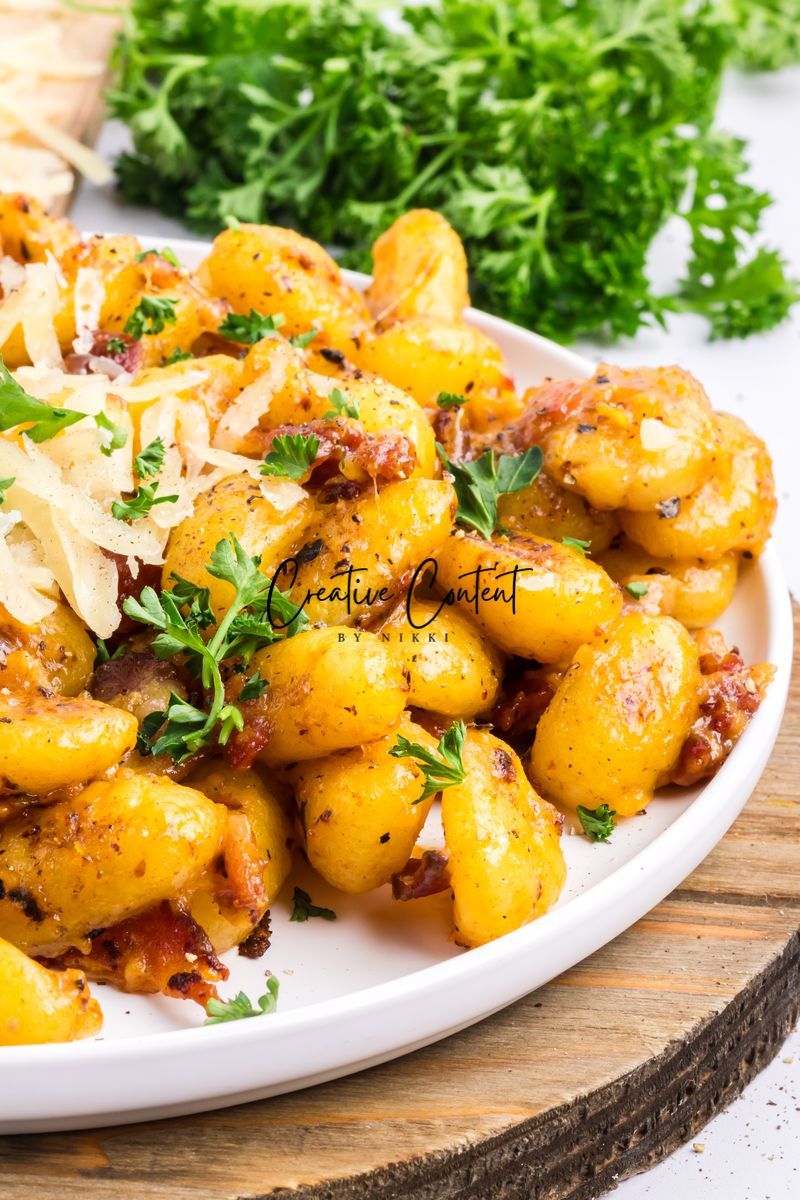 Gnocchi Carbonara With Bacon - Set 1 of 2