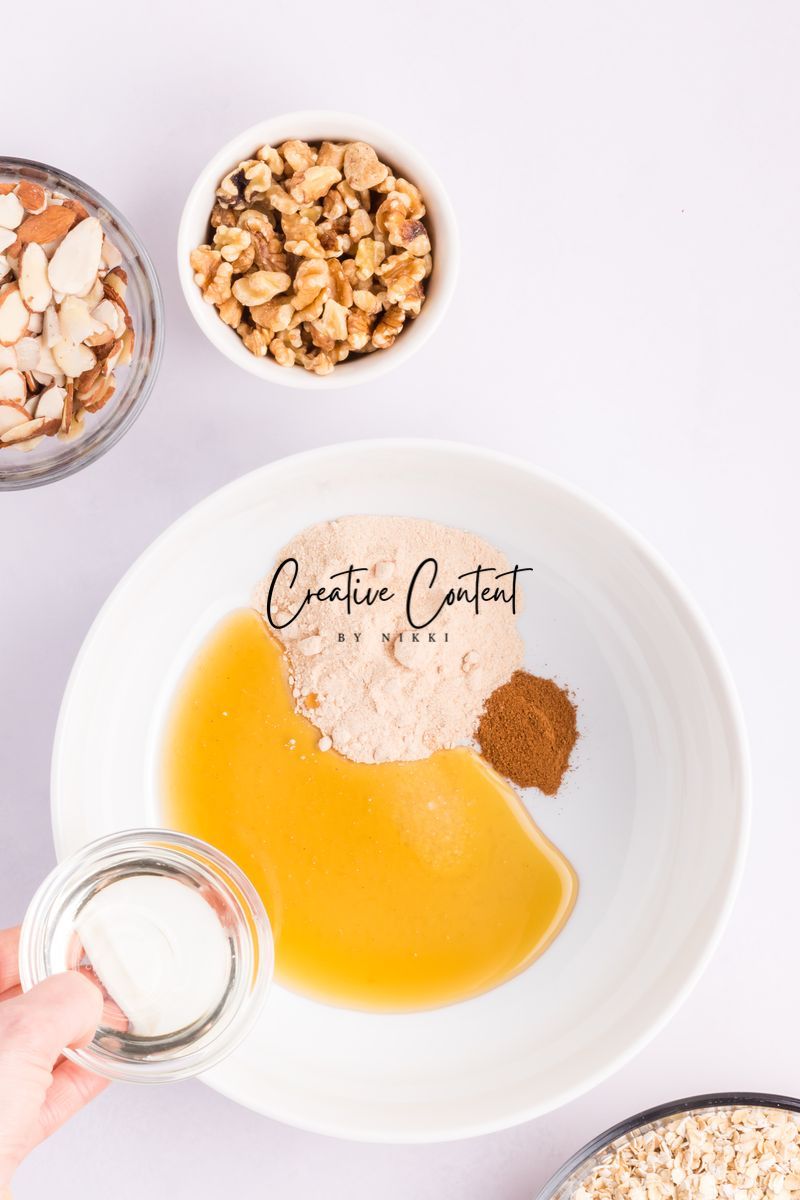 Greek Yogurt Parfait + Granola (2 recipes) - Exclusive