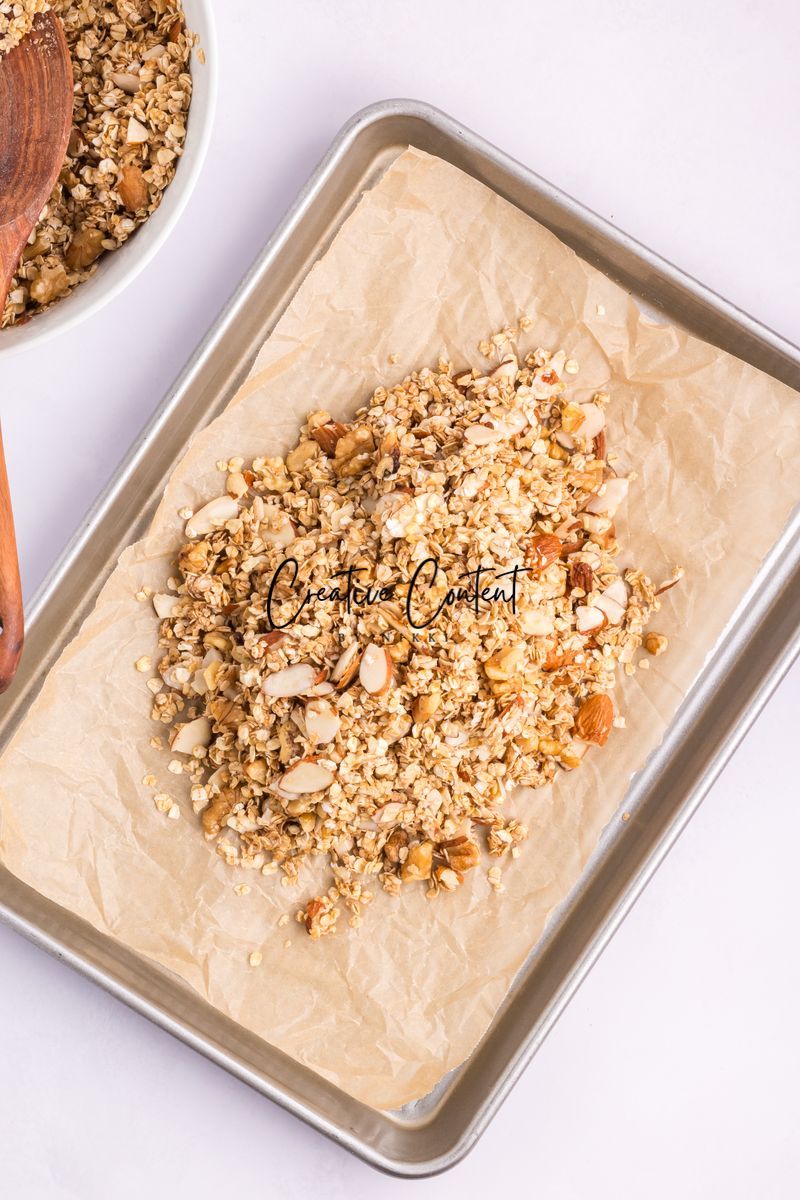 Greek Yogurt Parfait + Granola (2 recipes) - Exclusive