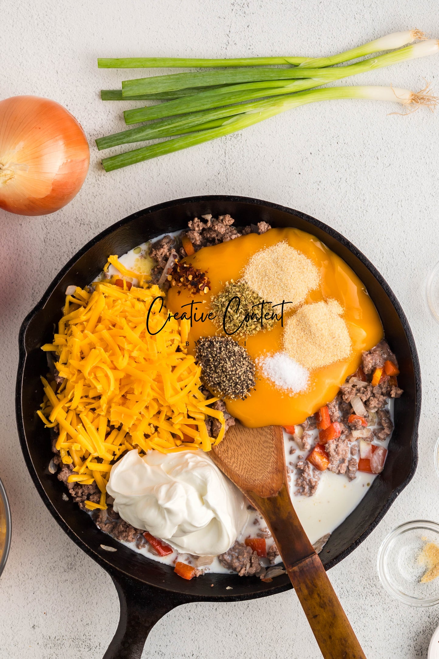 Hamburger and Hashbrown Potato Casserole - Exclusive
