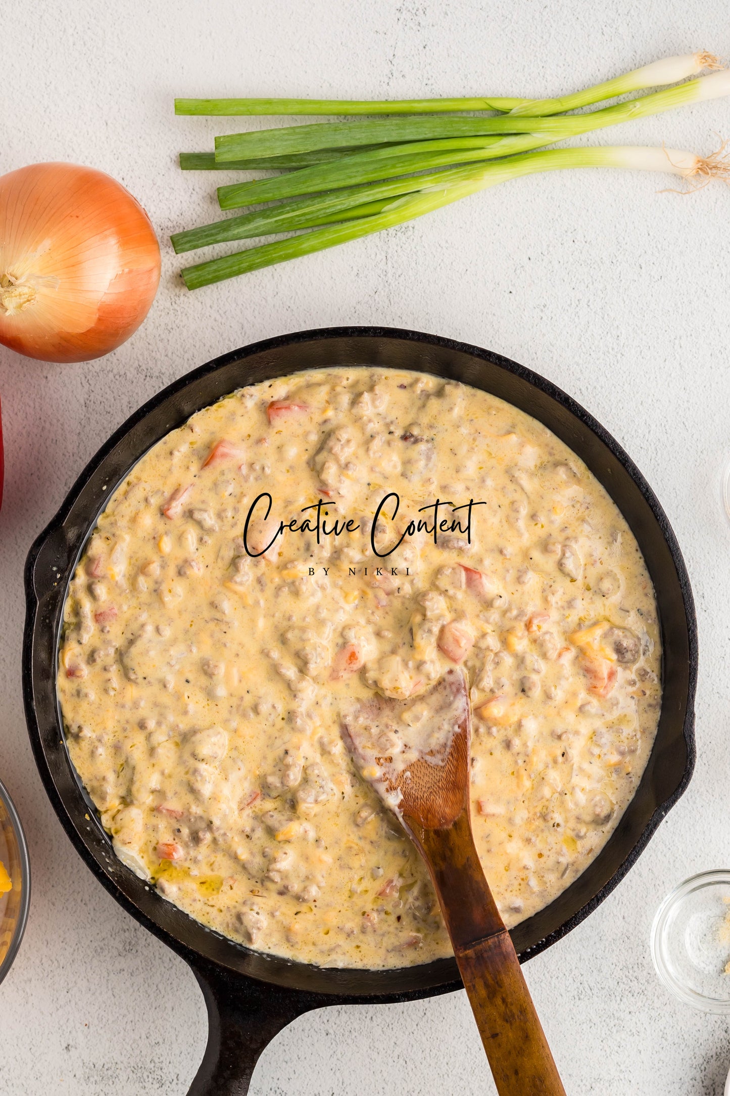 Hamburger and Hashbrown Potato Casserole - Exclusive