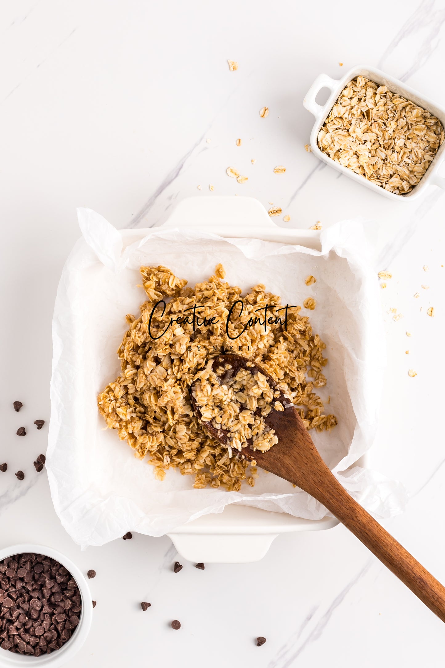 No Bake Chocolate Peanut Butter Oatmeal Bars - Exclusive