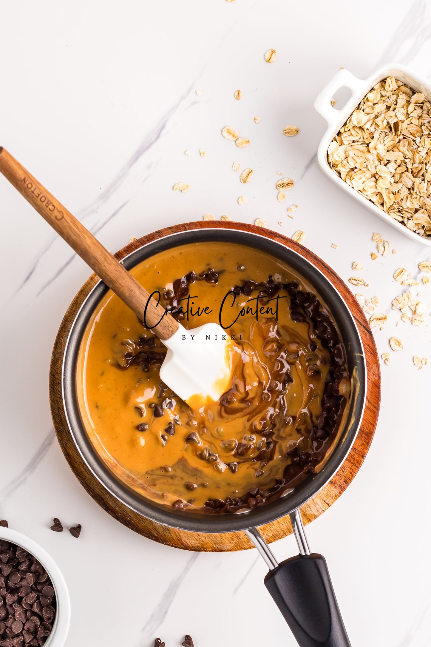 No Bake Chocolate Peanut Butter Oatmeal Bars - Exclusive
