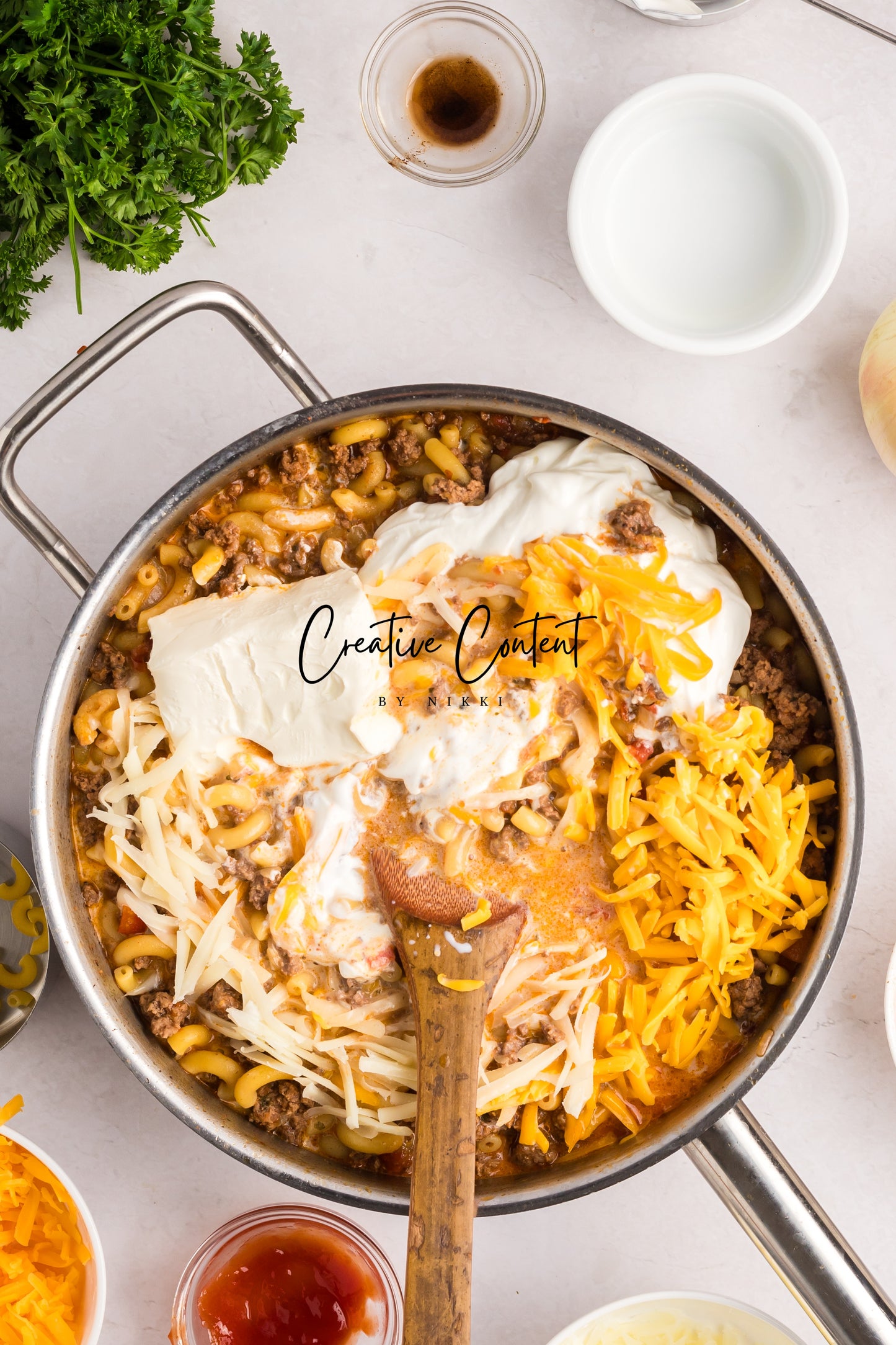 One Pot Cheeseburger Casserole - Exclusive