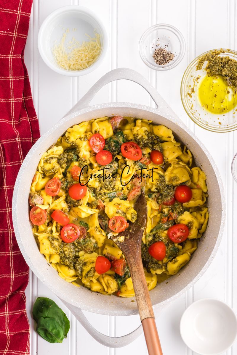 Pesto Tortellini - Exclusive