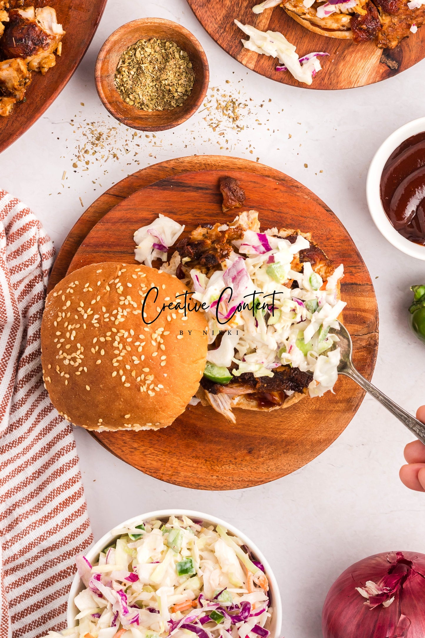 Pulled Pork Burgers + Spicy Coleslaw - Exclusive