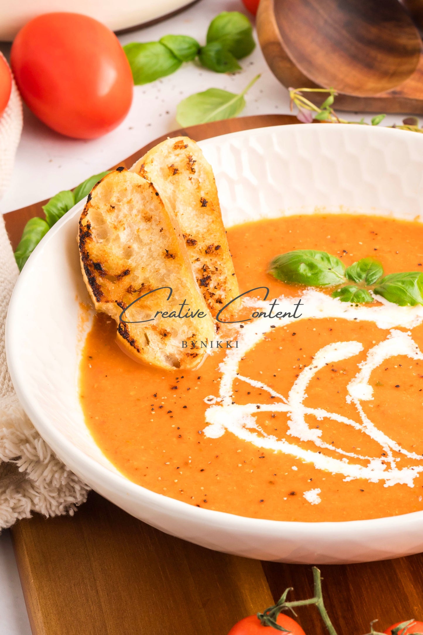 Roasted Red Pepper Tomato Soup - Exclusive