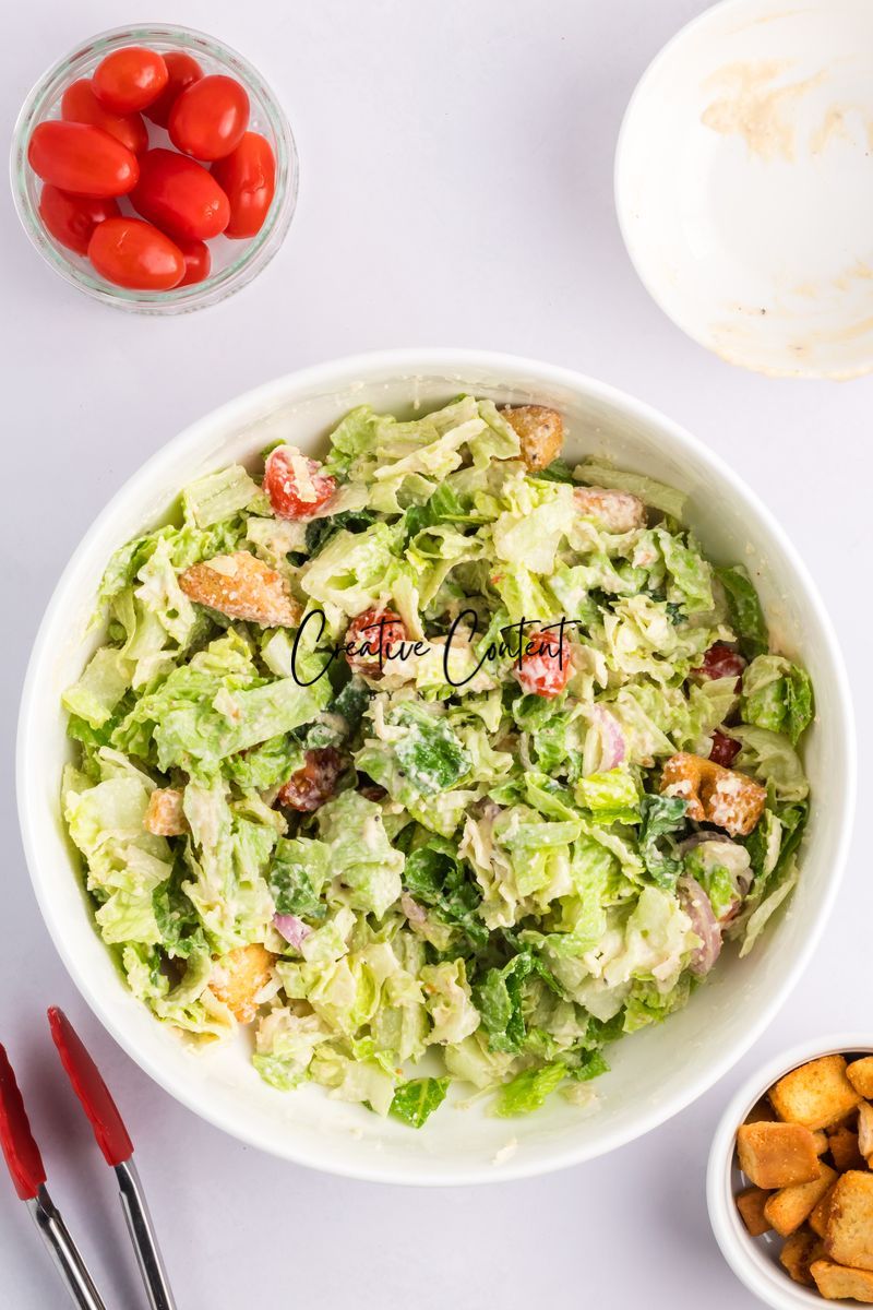 Salmon Caesar Salad + Homemade Dressing - Exclusive